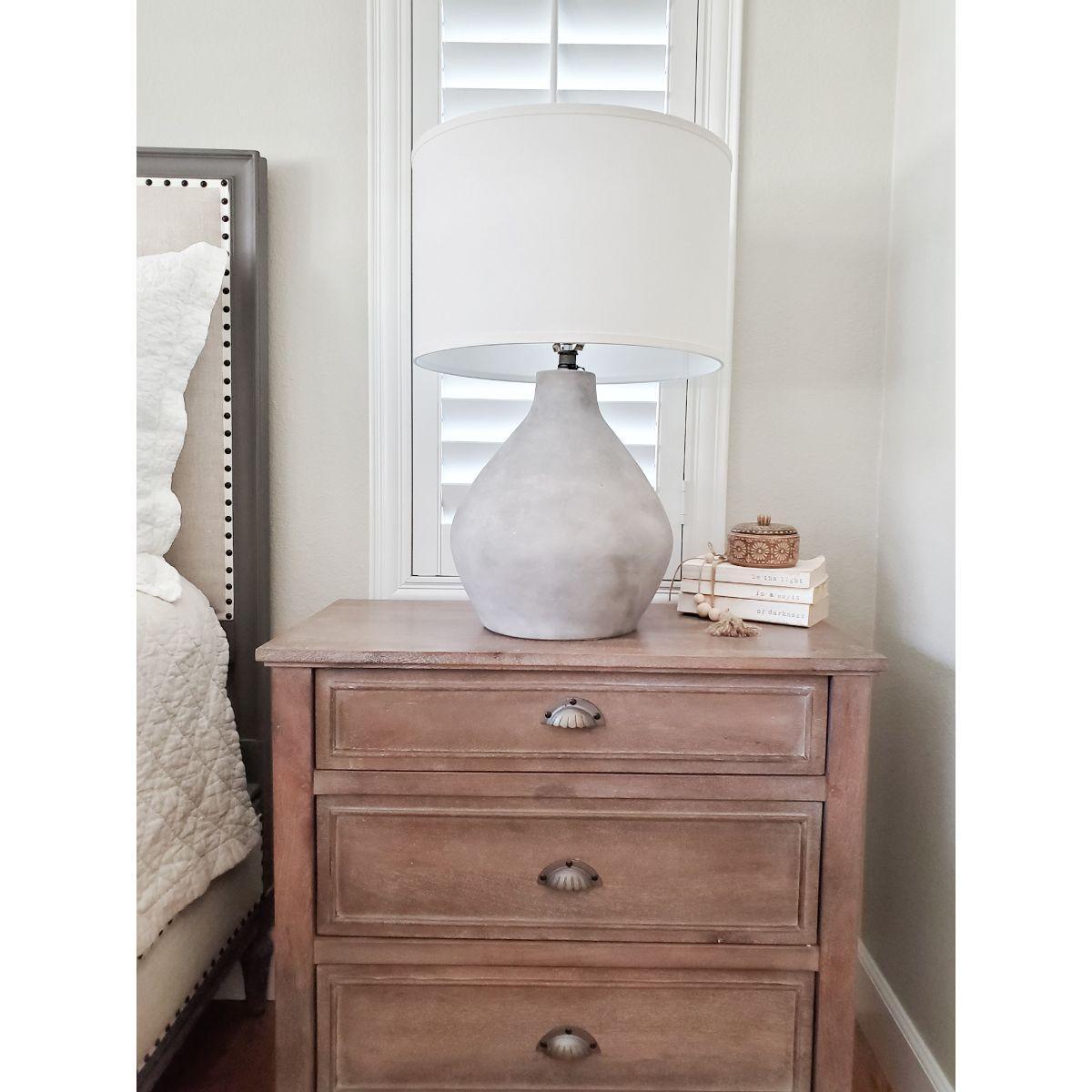 Zen Tall Table Lamp Alabastrino Finish - Bees Lighting