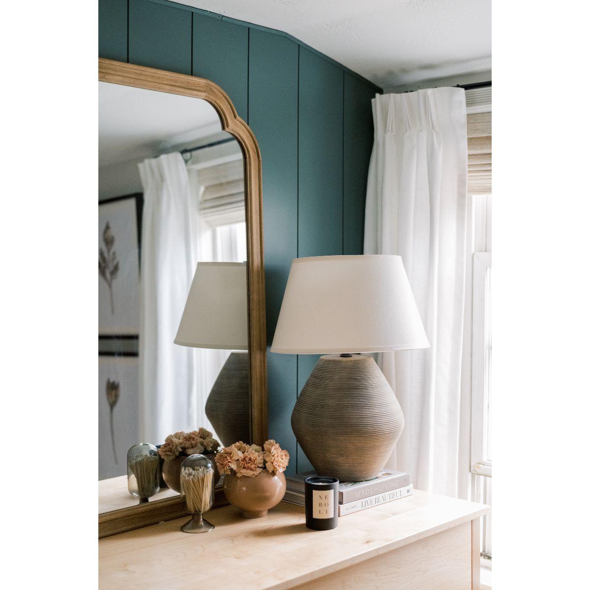 Calabria Table Lamp Reggio Finish - Bees Lighting