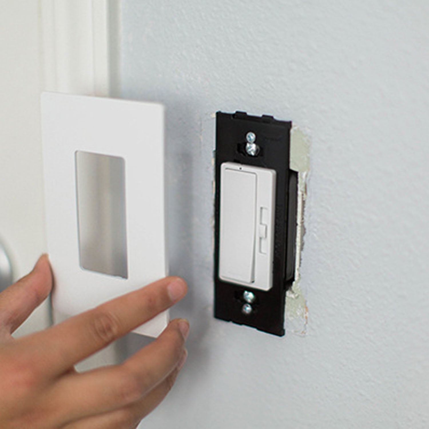 radiant Tru-Universal Dimmer Switch, 450-Watt LED, Single Pole/3-Way, White - Bees Lighting