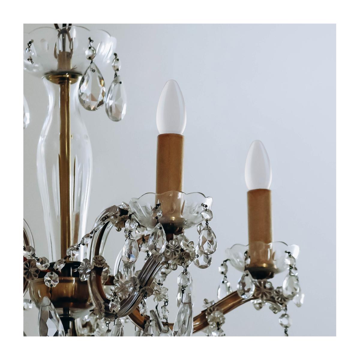 B11 Candle LED Bulb, 6 Watts, 500 Lumens, 5000K, E26 Medium Base, Frosted, Pack of 2 - Bees Lighting