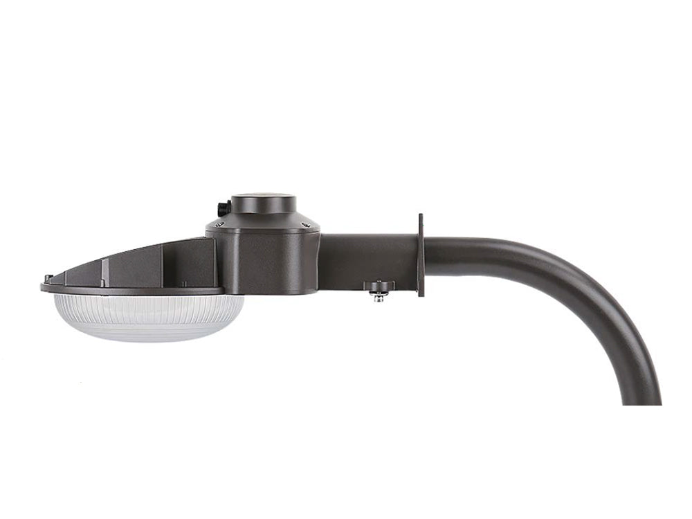 LED Dusk to Dawn Security Light, 45W, 6200 Lumens, 5000K, 120-277V - Bees Lighting