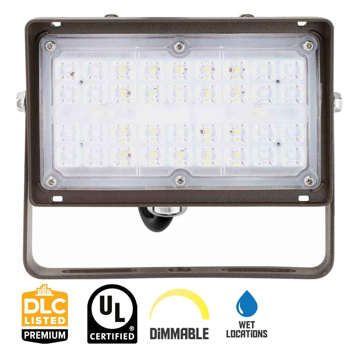 LED Flood Light, 1950 Lumens, 15 Watts, 5000K, 120-277V - Bees Lighting