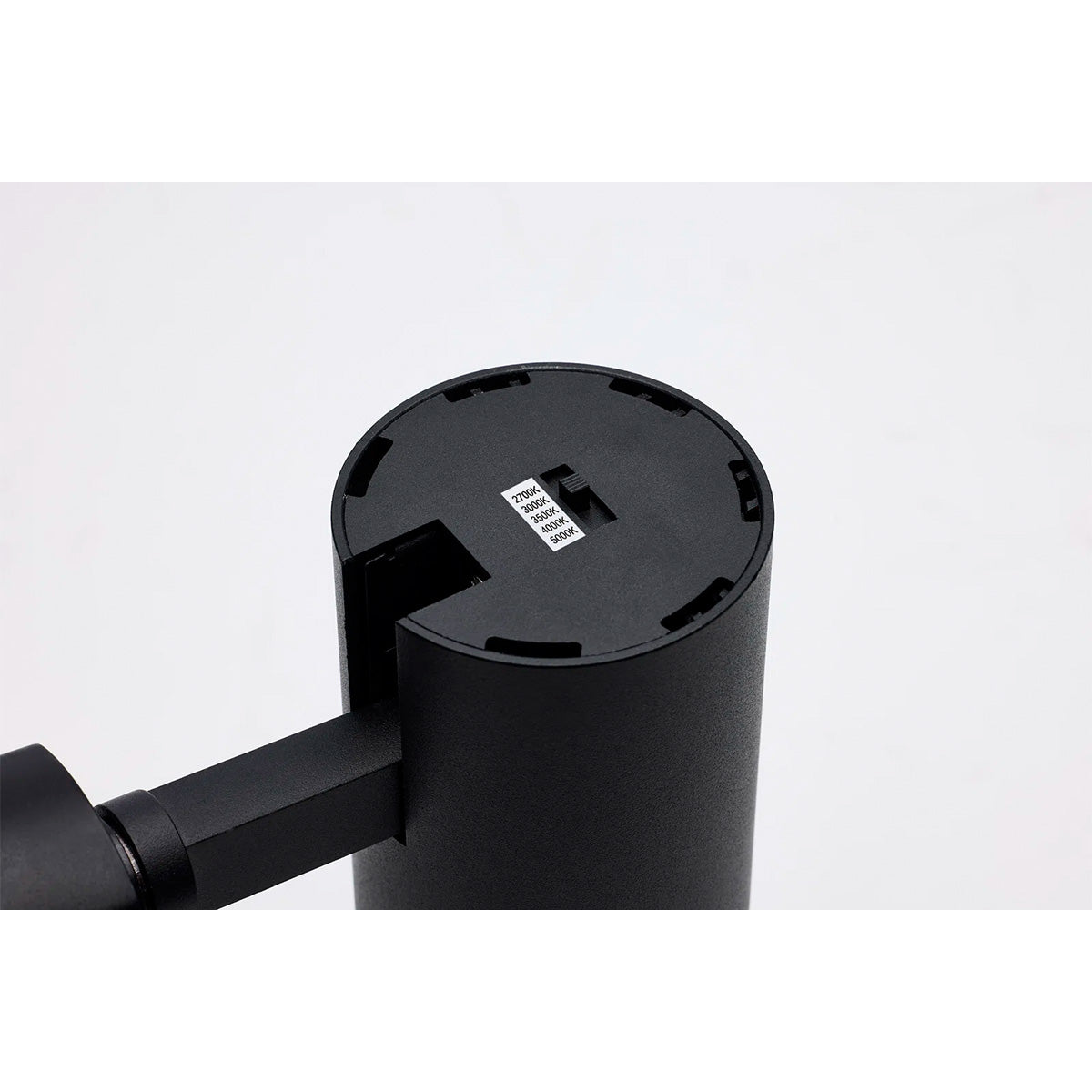 LED Track Head Adjustable Cylinder 30W 2100 Lumens, Selectable CCT, Halo, 48°, Black - Bees Lighting