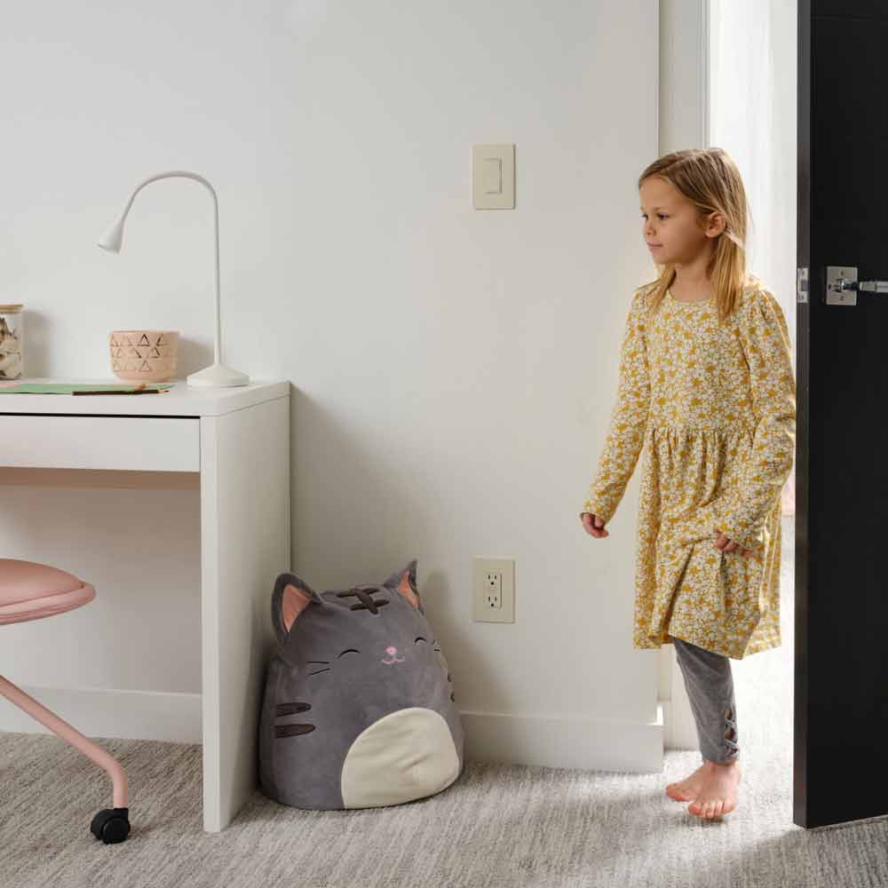 radiant Smart Switch With Netatmo, 15A, Light Almond - Bees Lighting