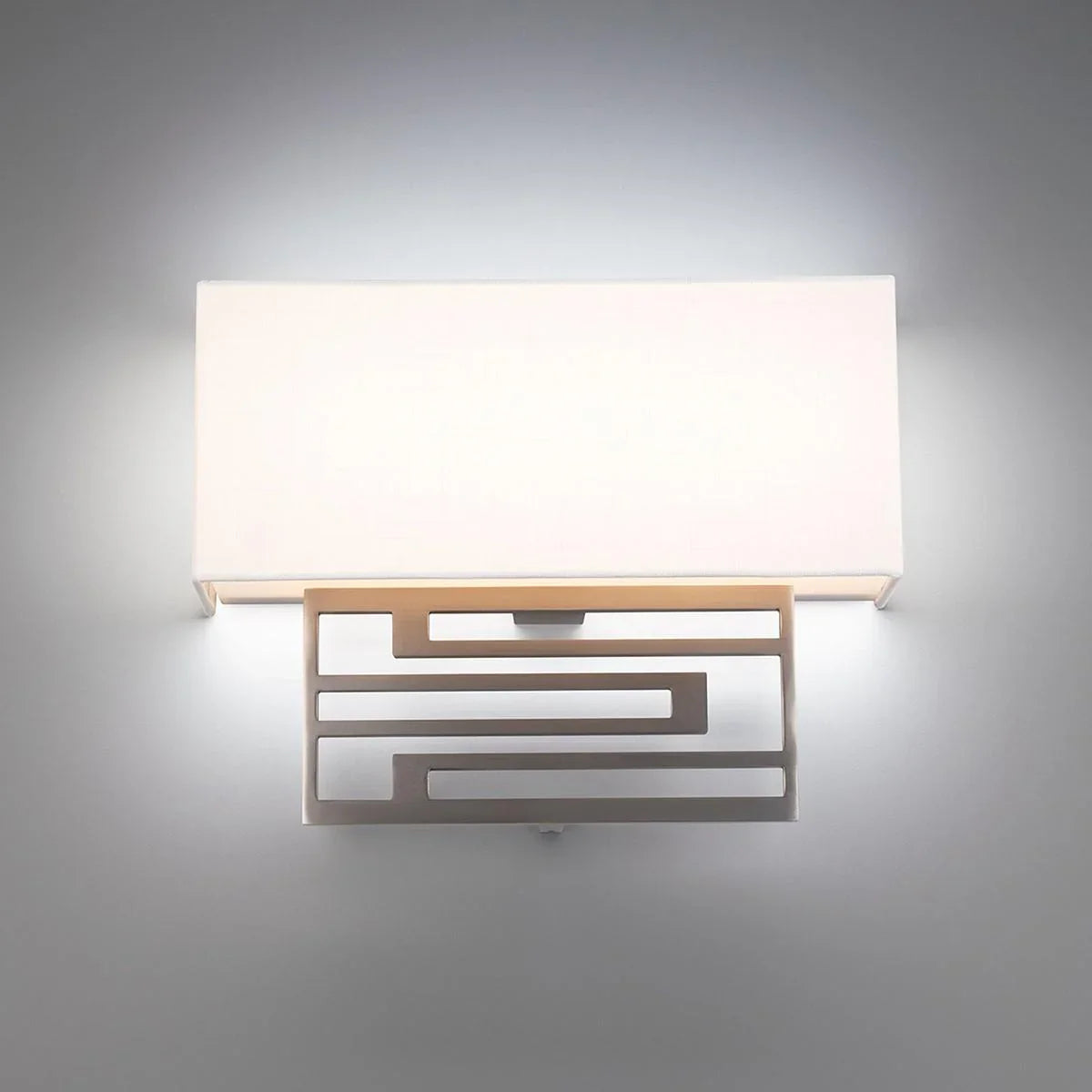Vander 14 in. LED Wall Light 3000K - Bees Lighting