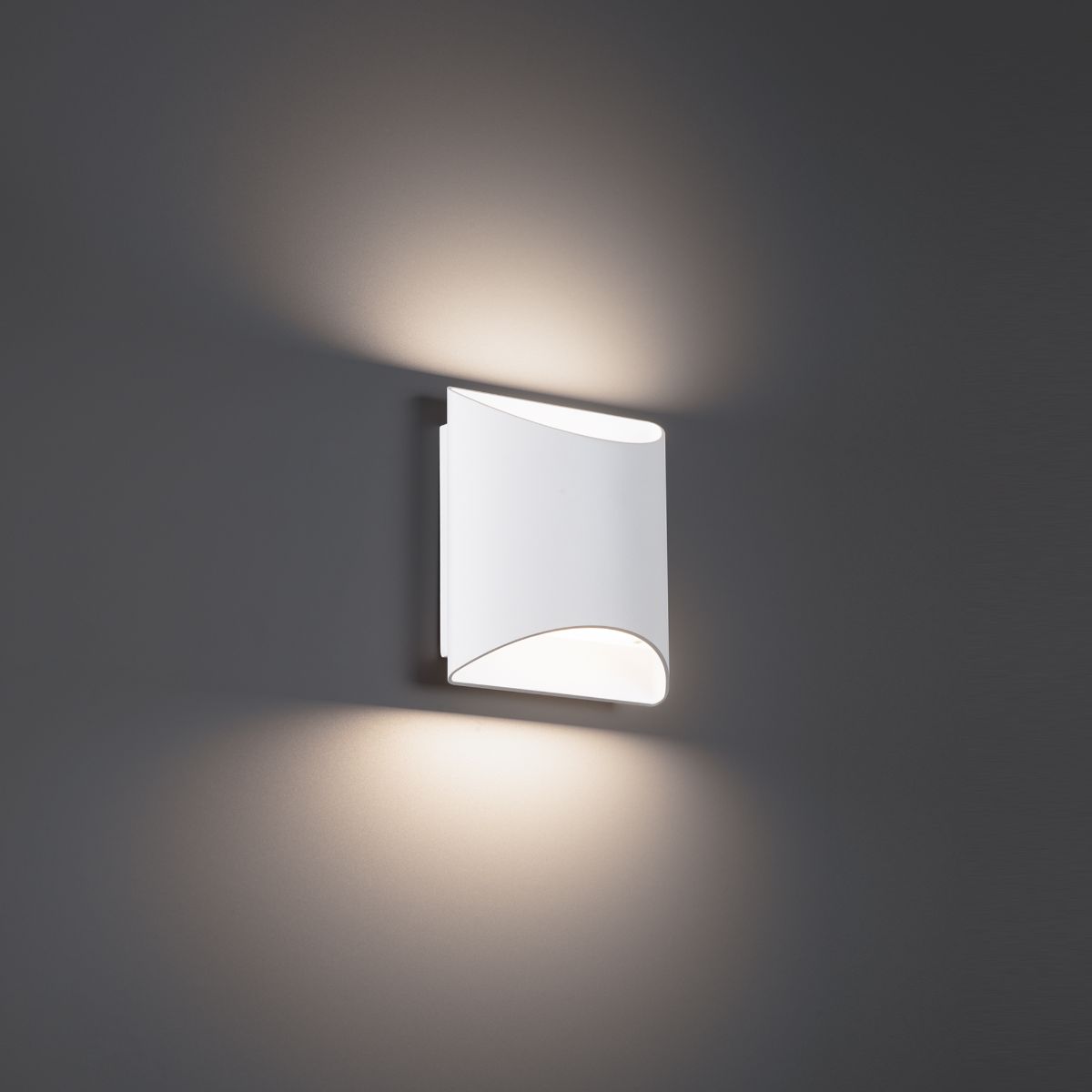 Duet 6 in. LED Wall Light 3000K White finish - Bees Lighting