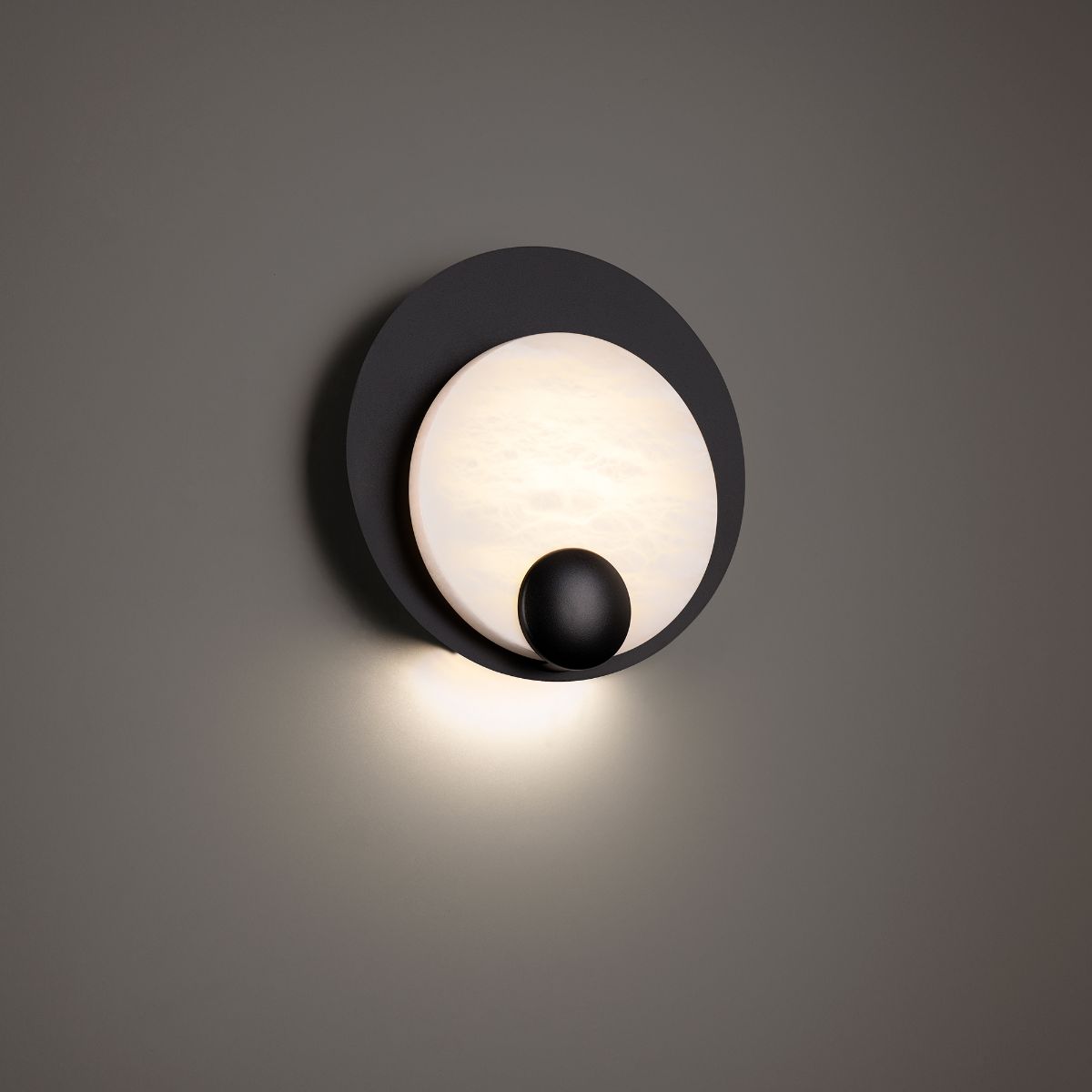 Rowlings 10" LED Wall Sconce, Black Finish - Bees Lighting
