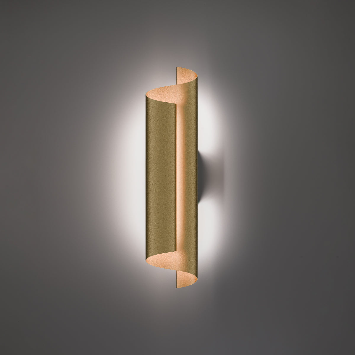 Pirouette 24" LED Wall Light, Selectable CCT - Bees Lighting