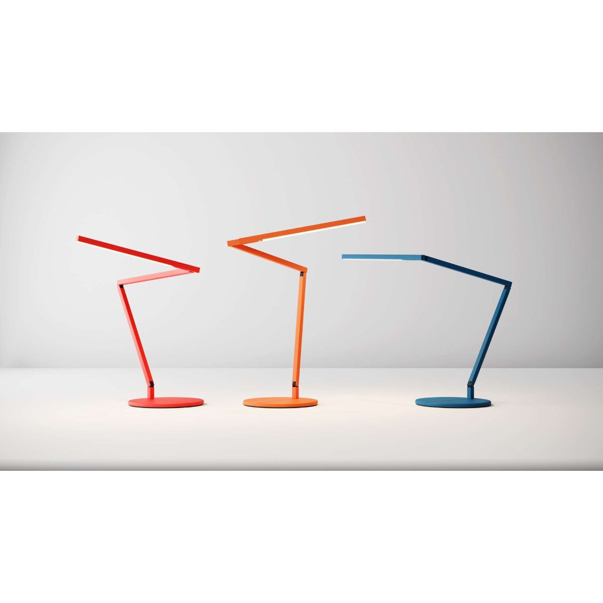 Z-Bar Mini Gen 4 Matte Red Modern Neutral LED Desk Lamp - Bees Lighting