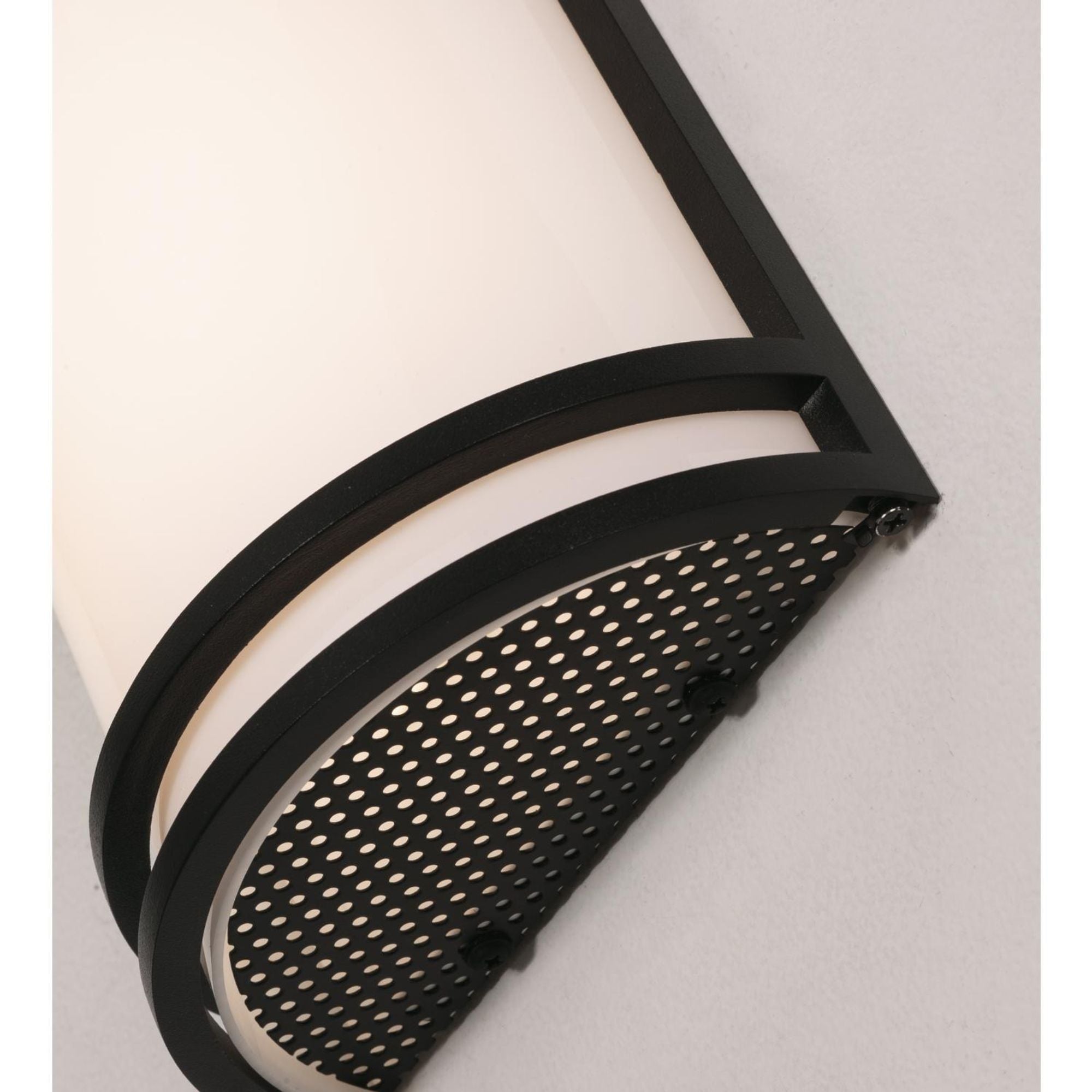 Elston 18 in. LED Outdoor Wall Sconce Black Finish - Bees Lighting