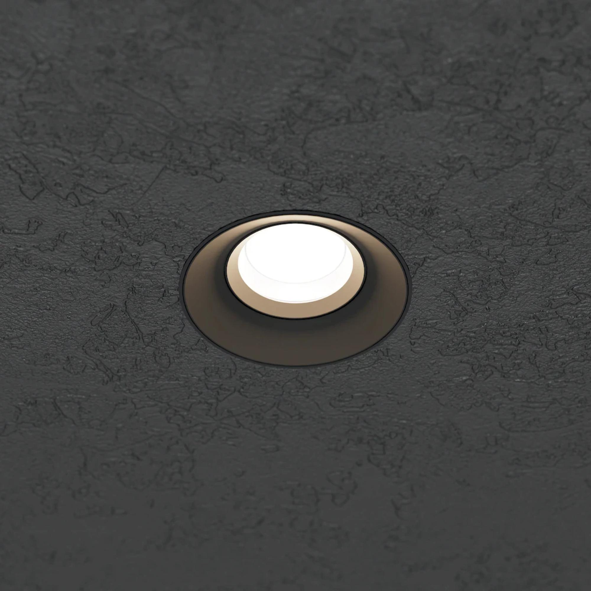 Rhyme 3" Round Gimbal Trimless LED Downlight, 12W, 1190 Lm, 5-CCT, Black - Bees Lighting