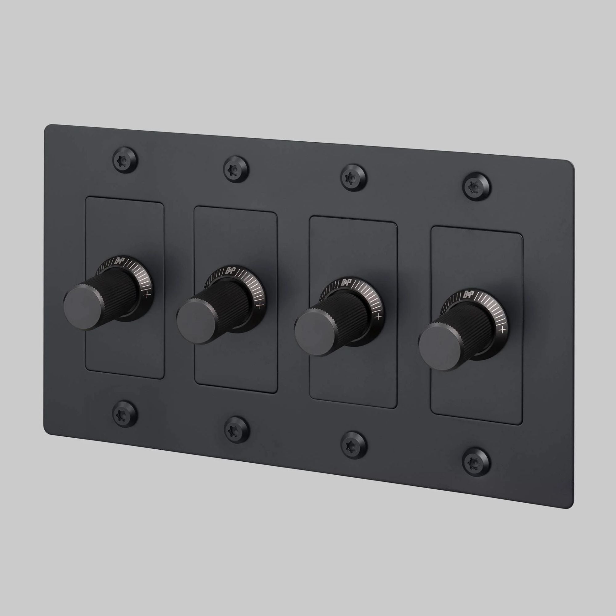 Buster + Punch NDK-024345 Linear 4-Gang LED Dimmer Without Logo, 250W, Rotary, Black