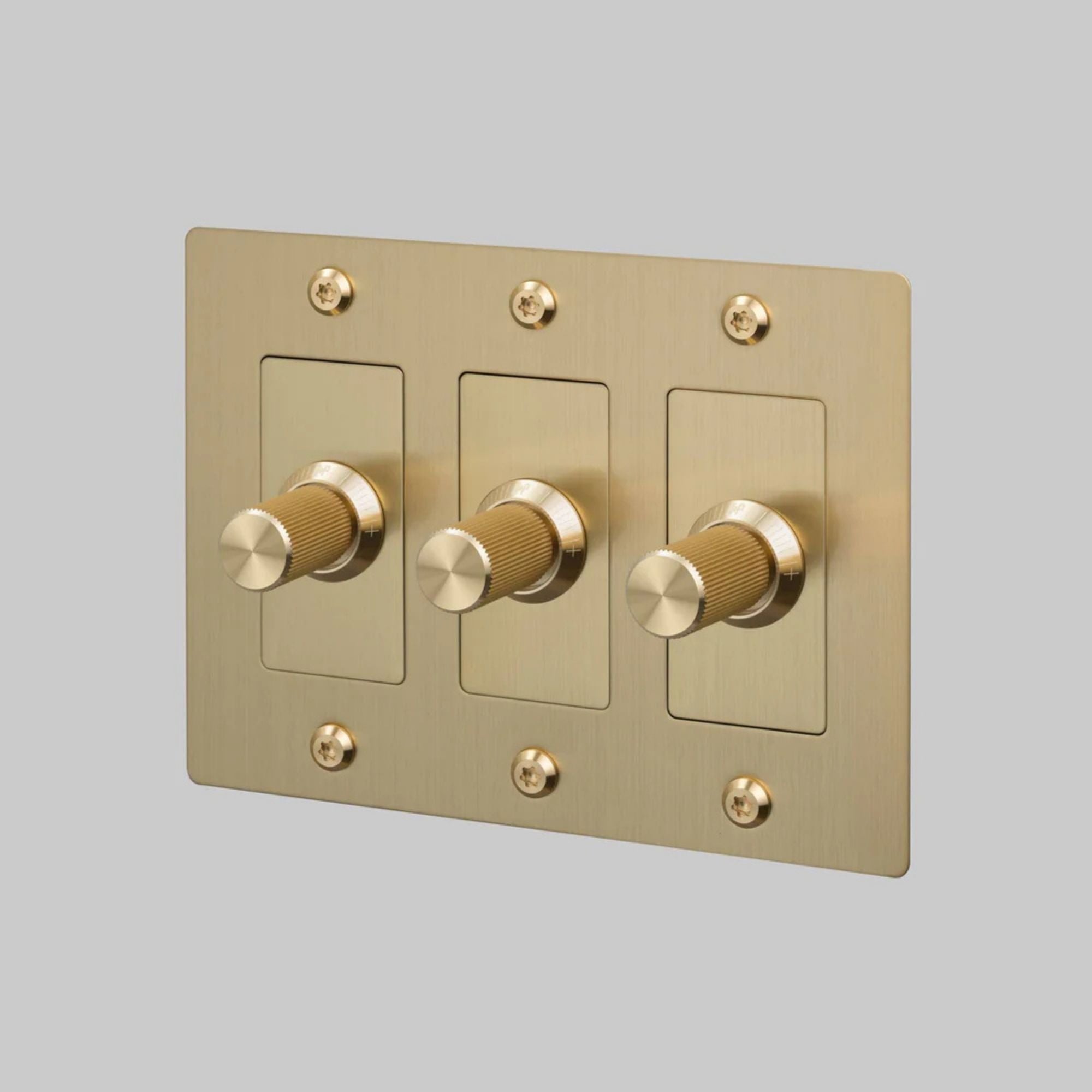 Buster + Punch NDK-424326 Linear 3-Gang LED Dimmer Without Logo, 250W, Rotary, Brass
