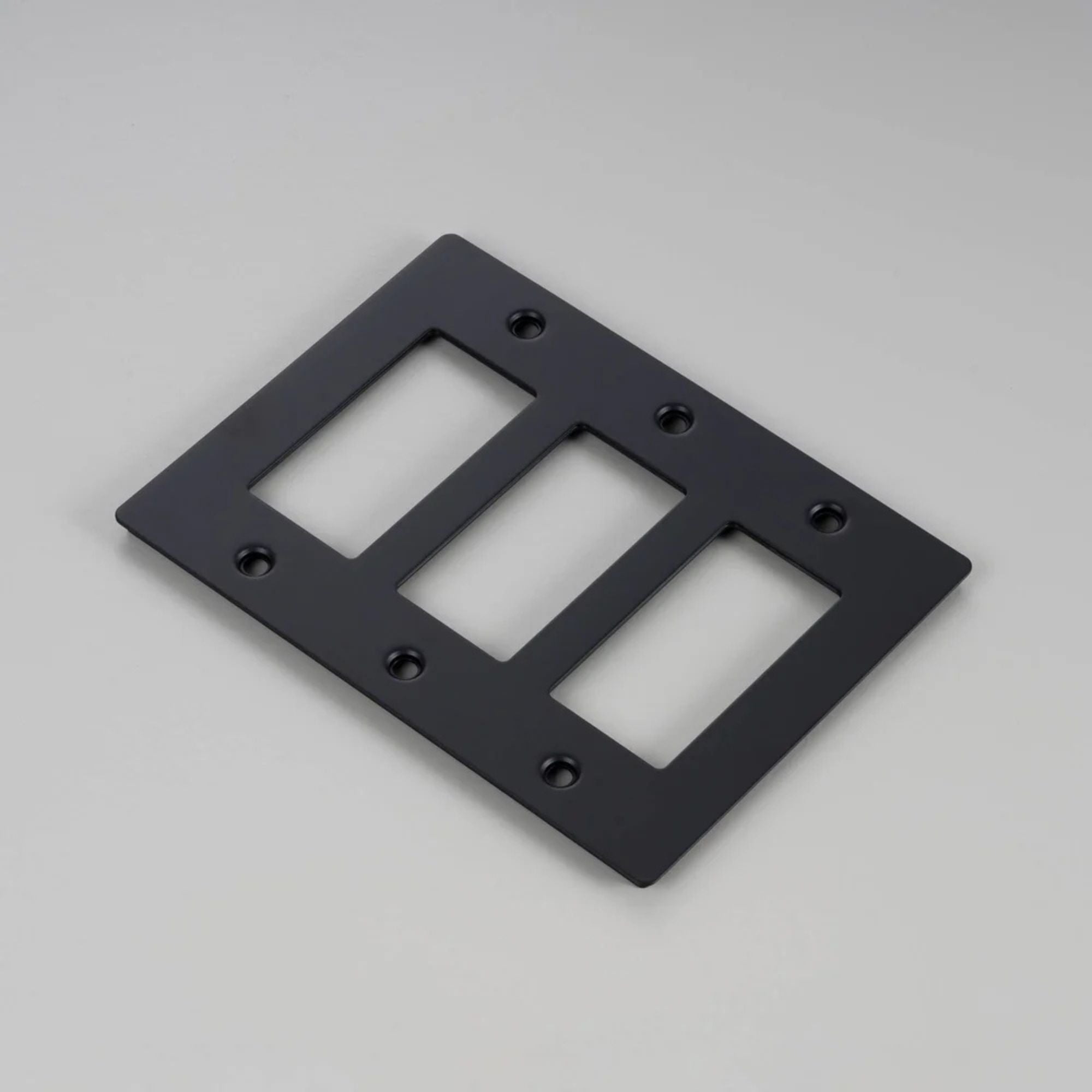 Buster + Punch Wall Plate No Logo | 1G–4G | Toggle & Dimmer | 5 Finishes