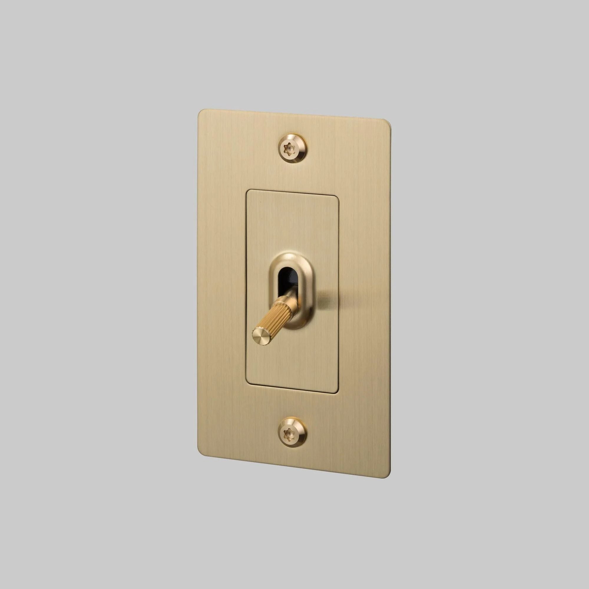 Buster + Punch NTG-054036 Linear 1-Gang Toggle Switch Without Logo, 15A, Single Pole/3-Way, Brass