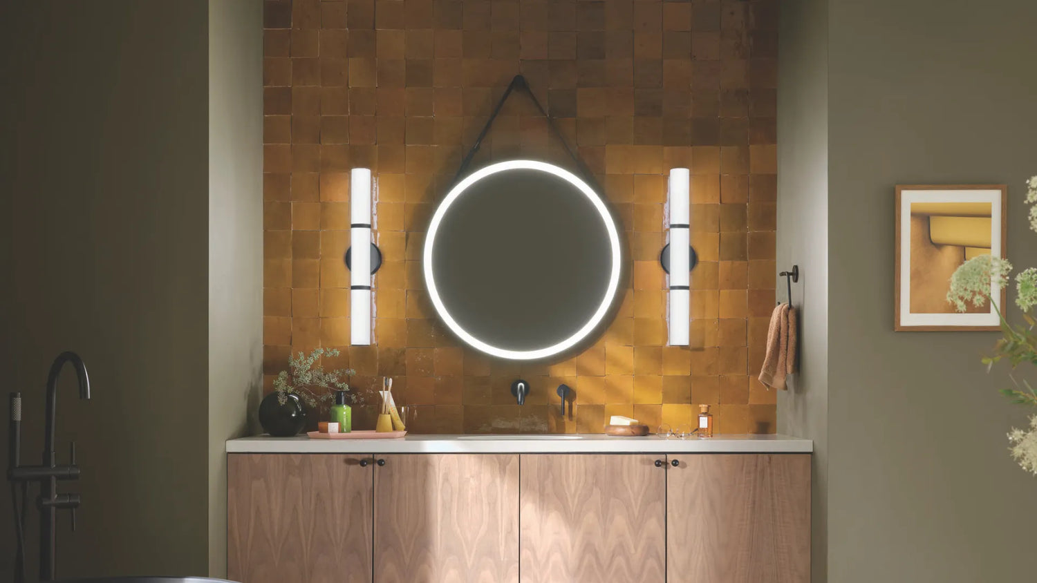 collection-image-bathroom-lighting - Bees Lighting