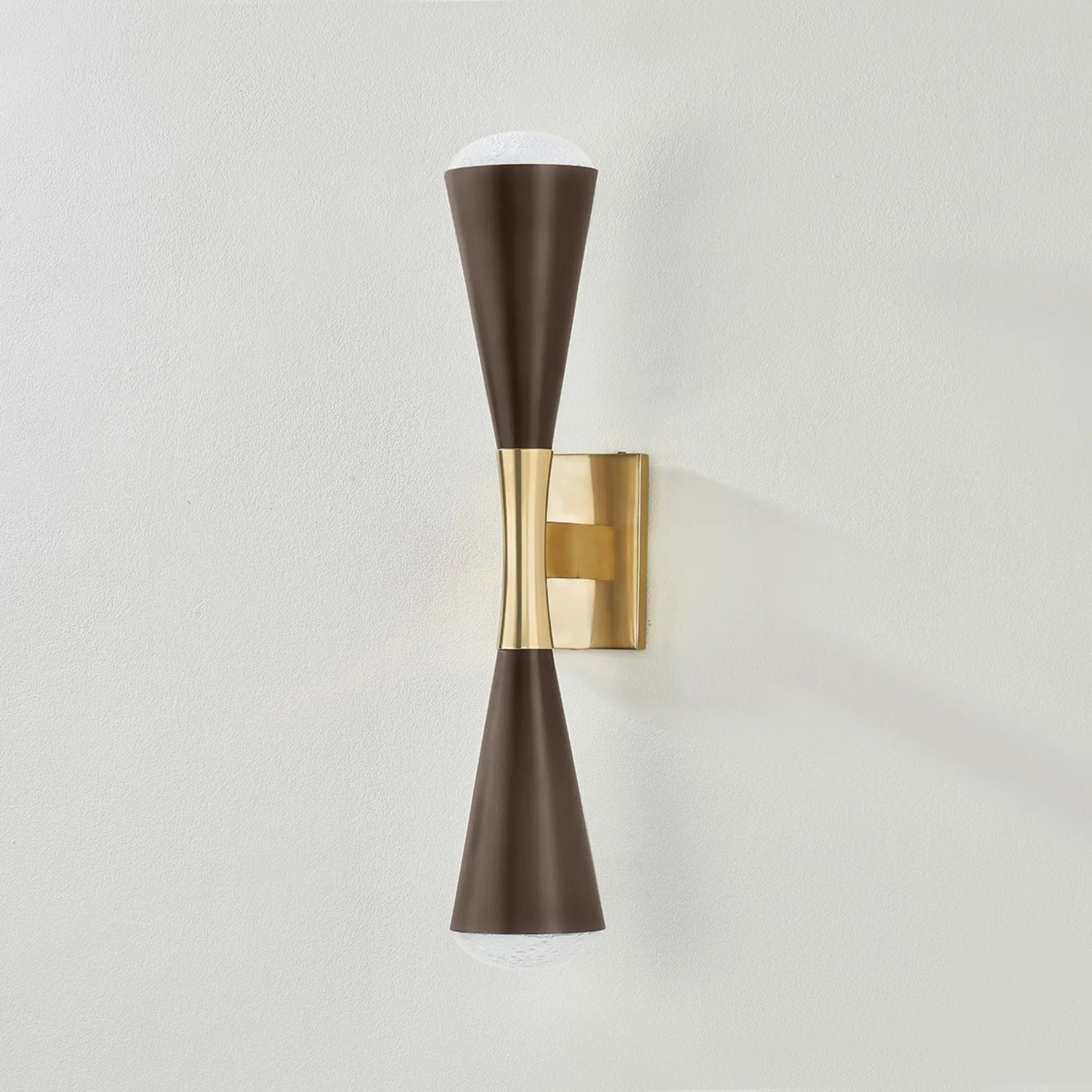 Barcelona 23" LED Wall Sconce, Vintage Brass/Bronze Finish