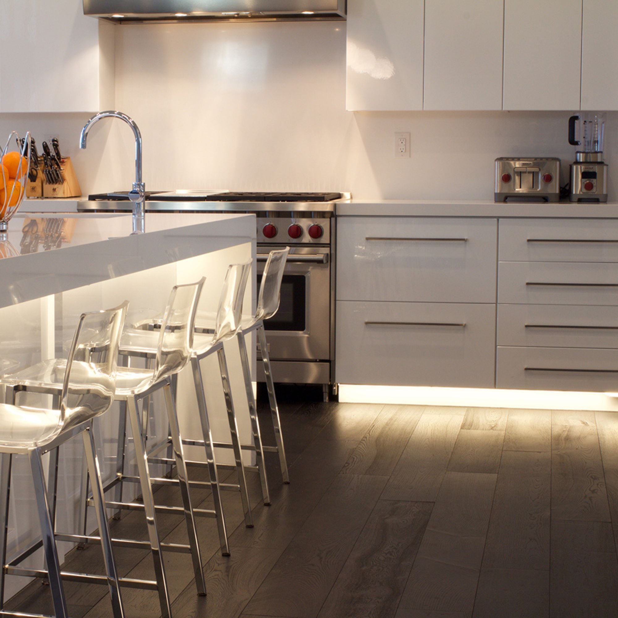 Diode LED BLAZE - LED Tape Light, 12V, 129 lm/ft, 4000K Cool White, 16ft Reel (DI-12V-BLBSC1-40-016)