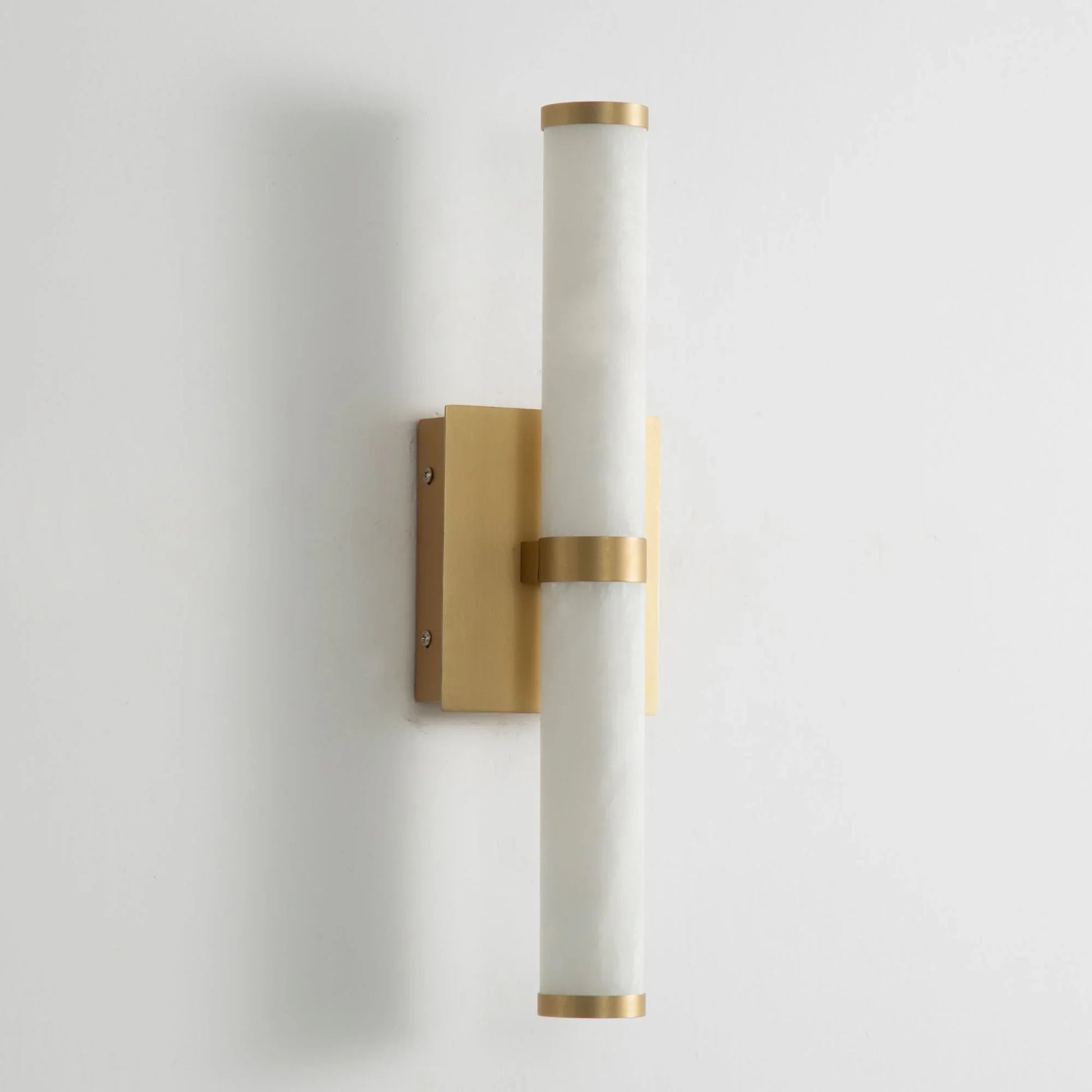 ET2 Lighting - Aragon 17" LED Bath Vanity, White Alabaster & Gold Finish | Bees Lighting