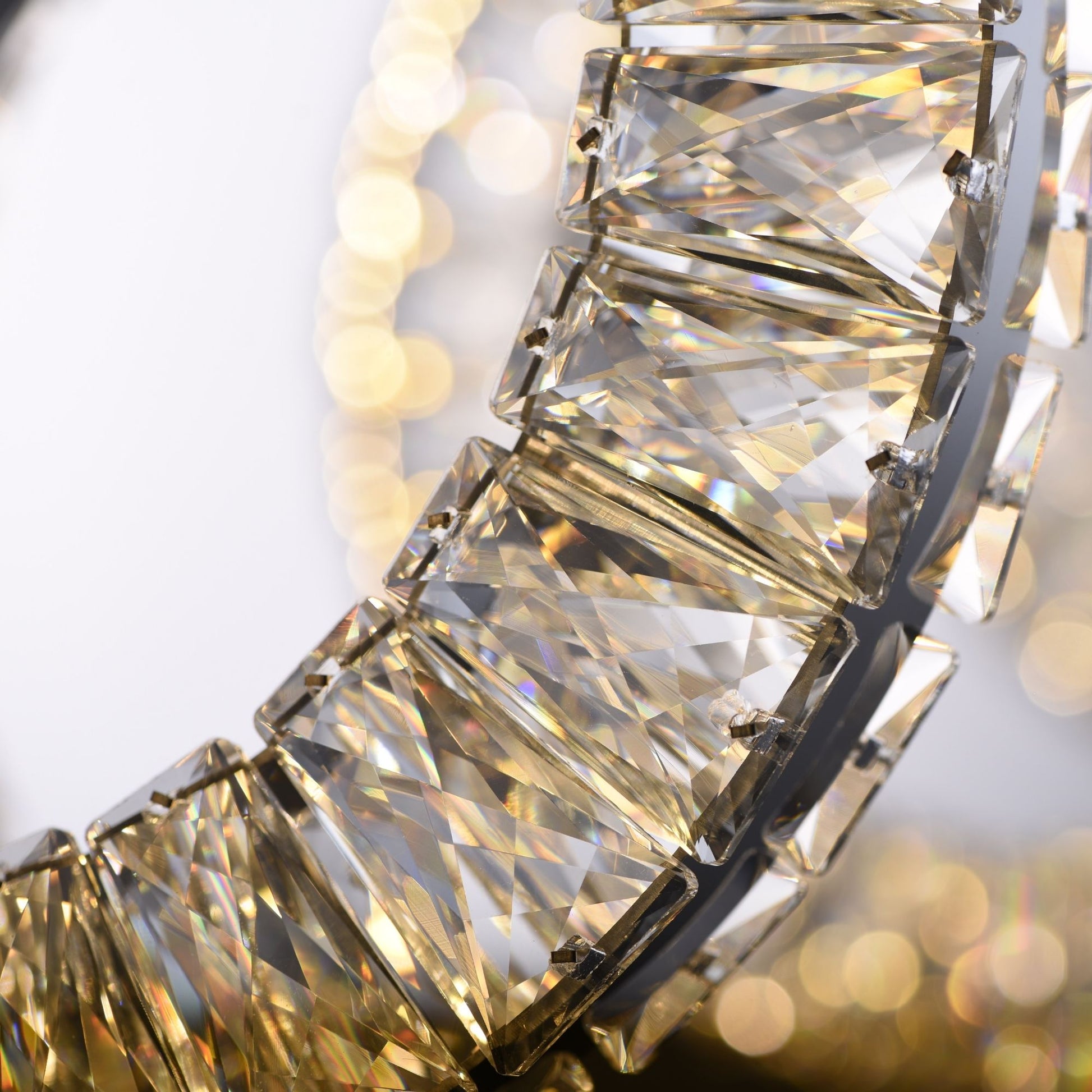 ET2 Lighting - Charm 21" 3-Light LED Linear Pendant, Polished Chrome Finish | Bees Lighting