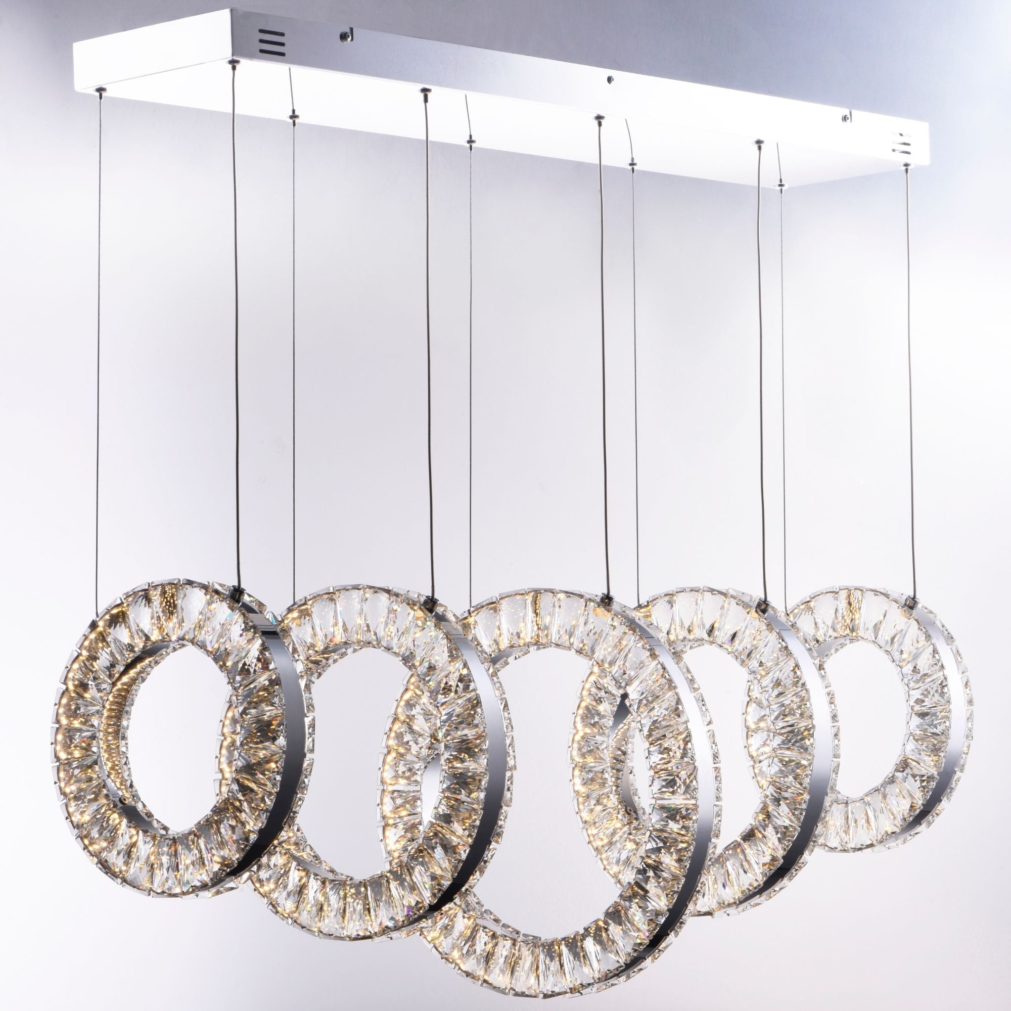 ET2 Lighting - Charm 37" 5-Light LED Linear Pendant, Polished Chrome Finish | Bees Lighting