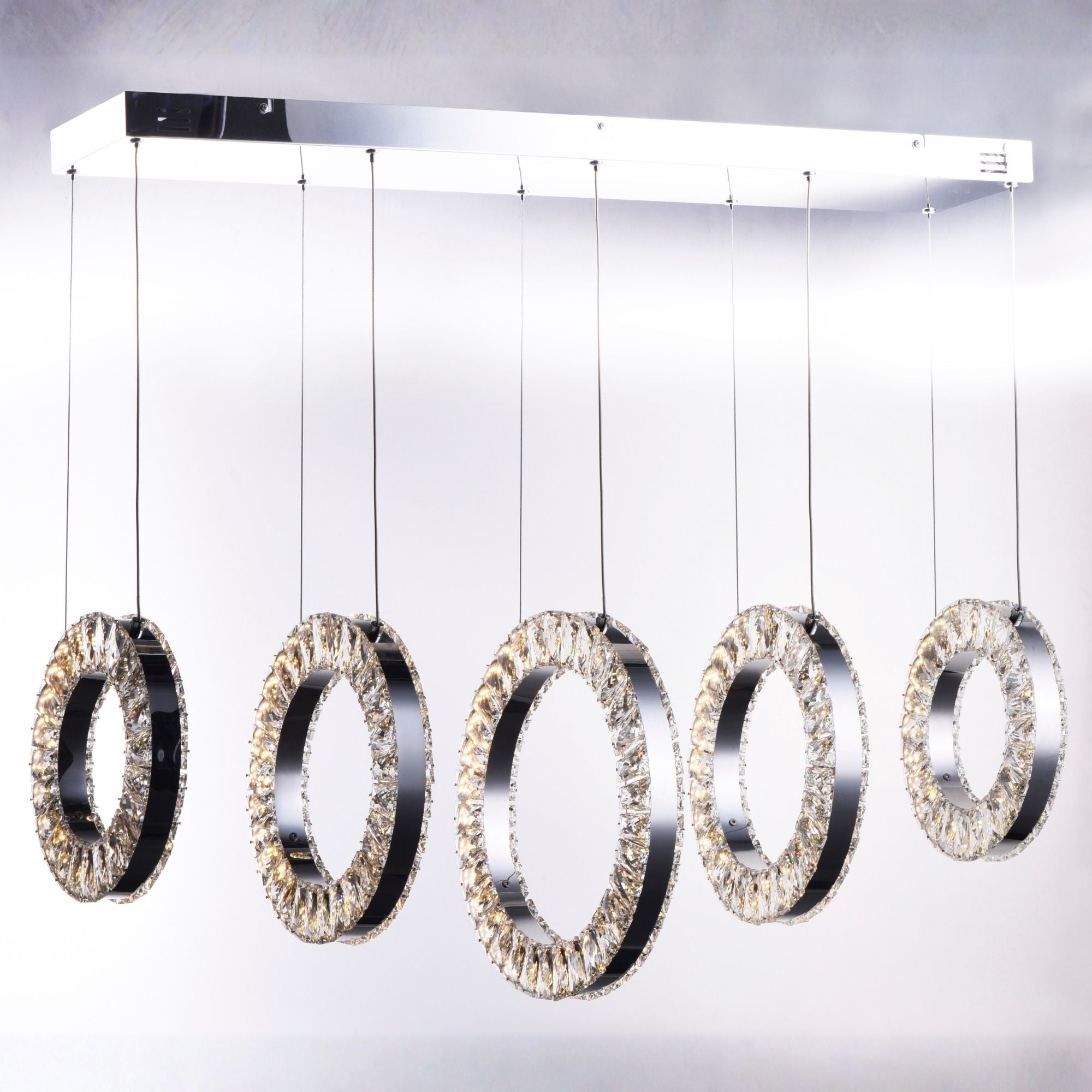 ET2 Lighting - Charm 37" 5-Light LED Linear Pendant, Polished Chrome Finish | Bees Lighting