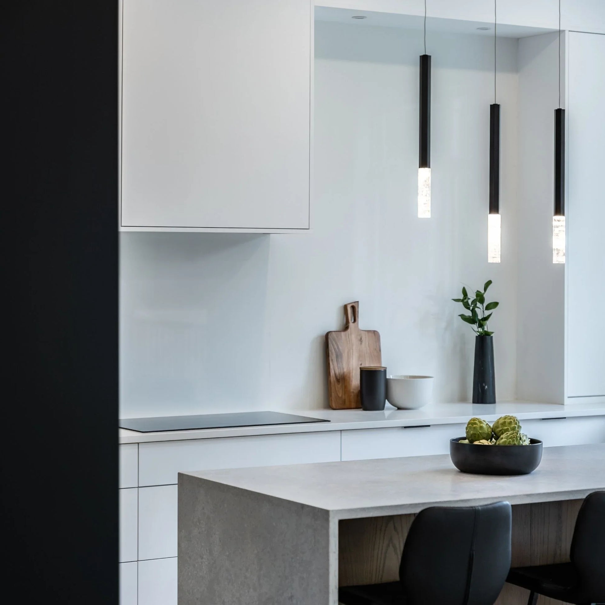 ET2 Lighting - Diaphane 20" LED Mini Pendant, Black Finish | Bees Lighting