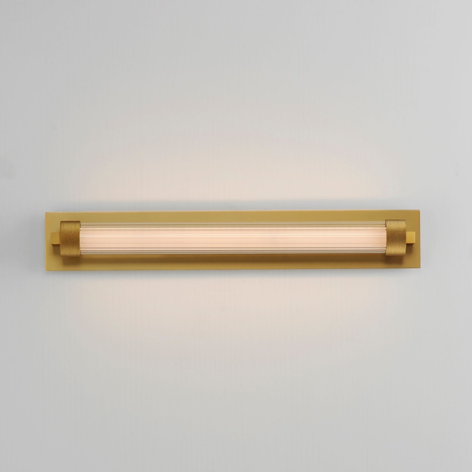 ET2 Lighting - Doric 19" LED Bath Sconce, Natural Aged Brass Finish | Bees Lighting