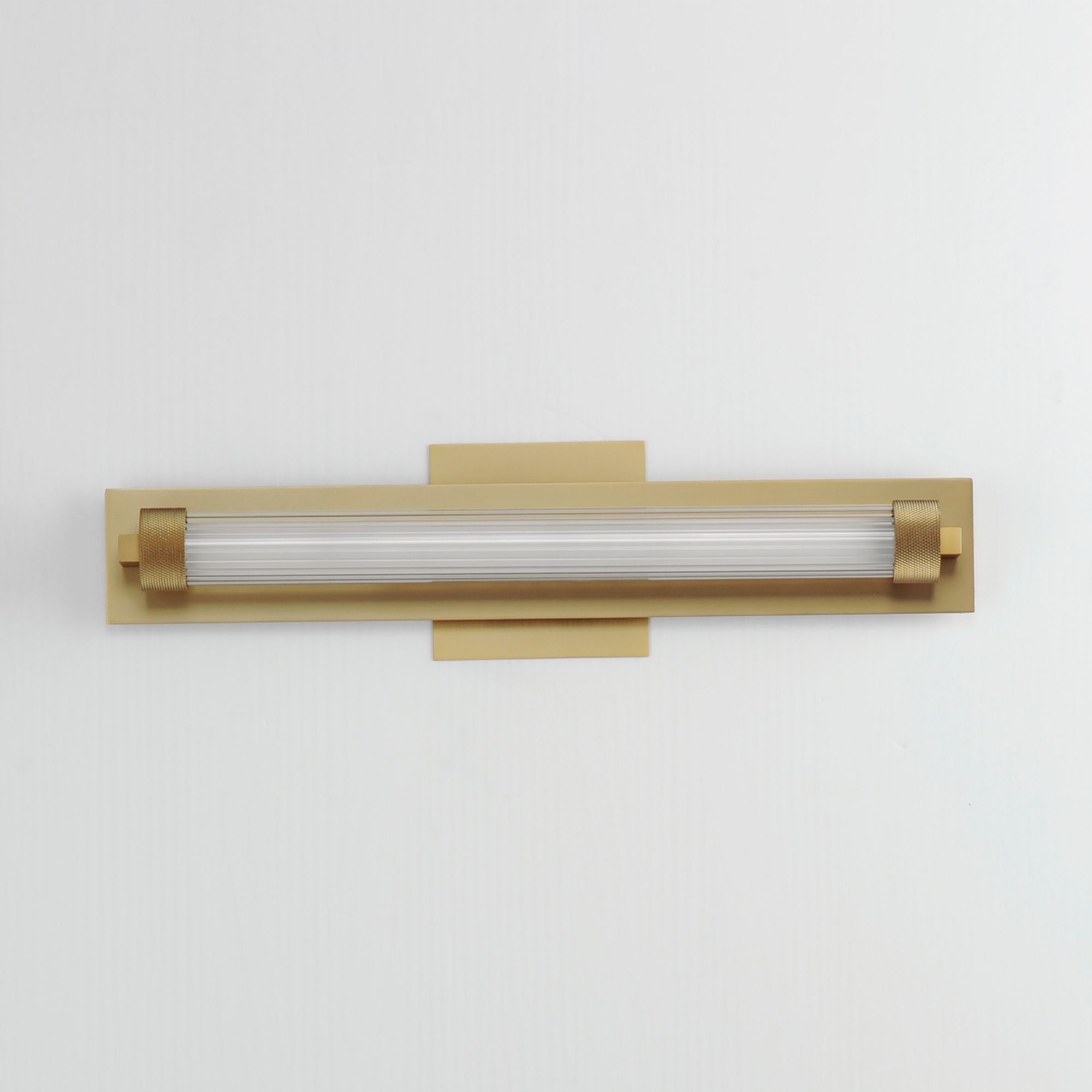 ET2 Lighting - Doric 19" LED Bath Sconce, Natural Aged Brass Finish | Bees Lighting