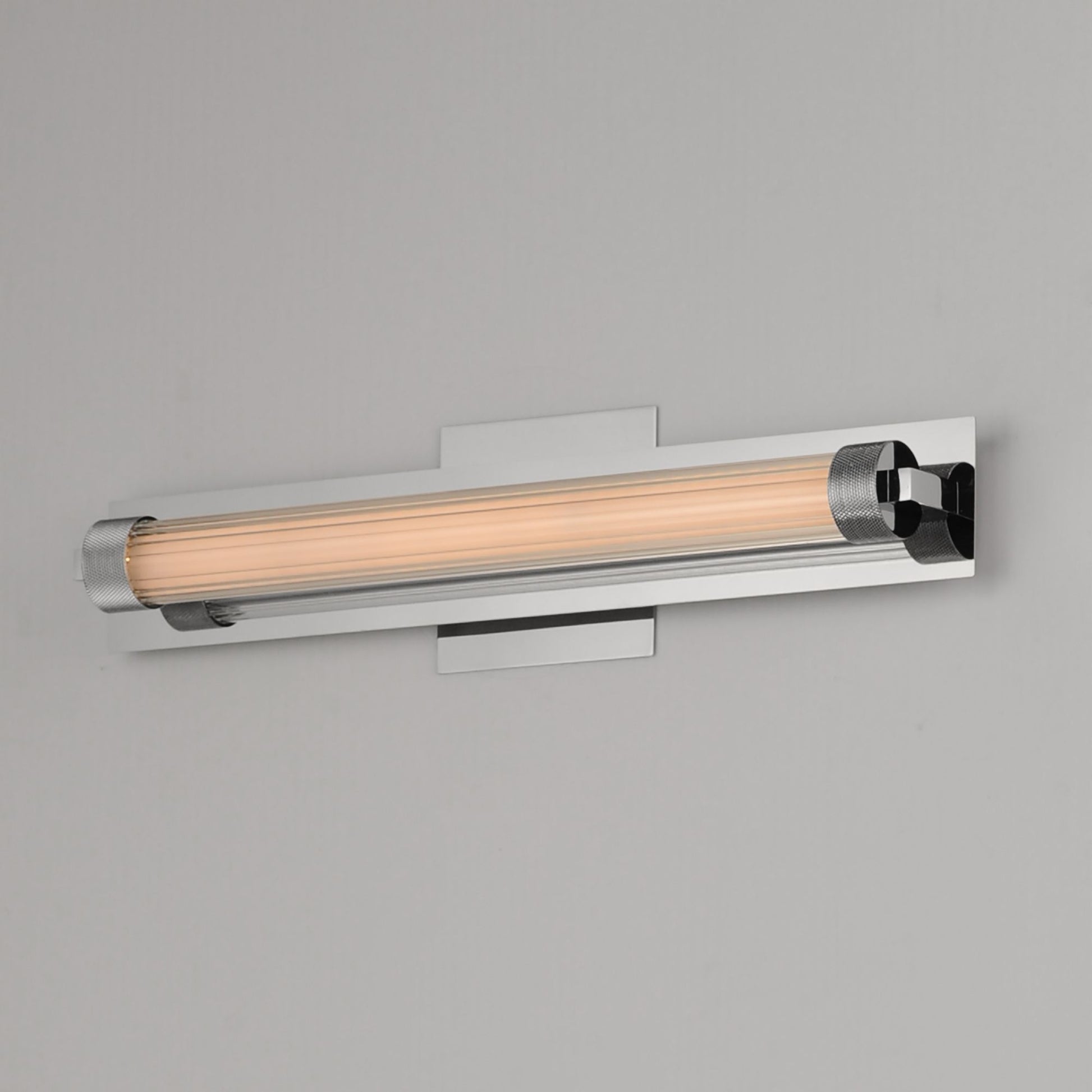 ET2 Lighting - Doric 19" LED Bath Sconce, Polished Chrome Finish | Bees Lighting