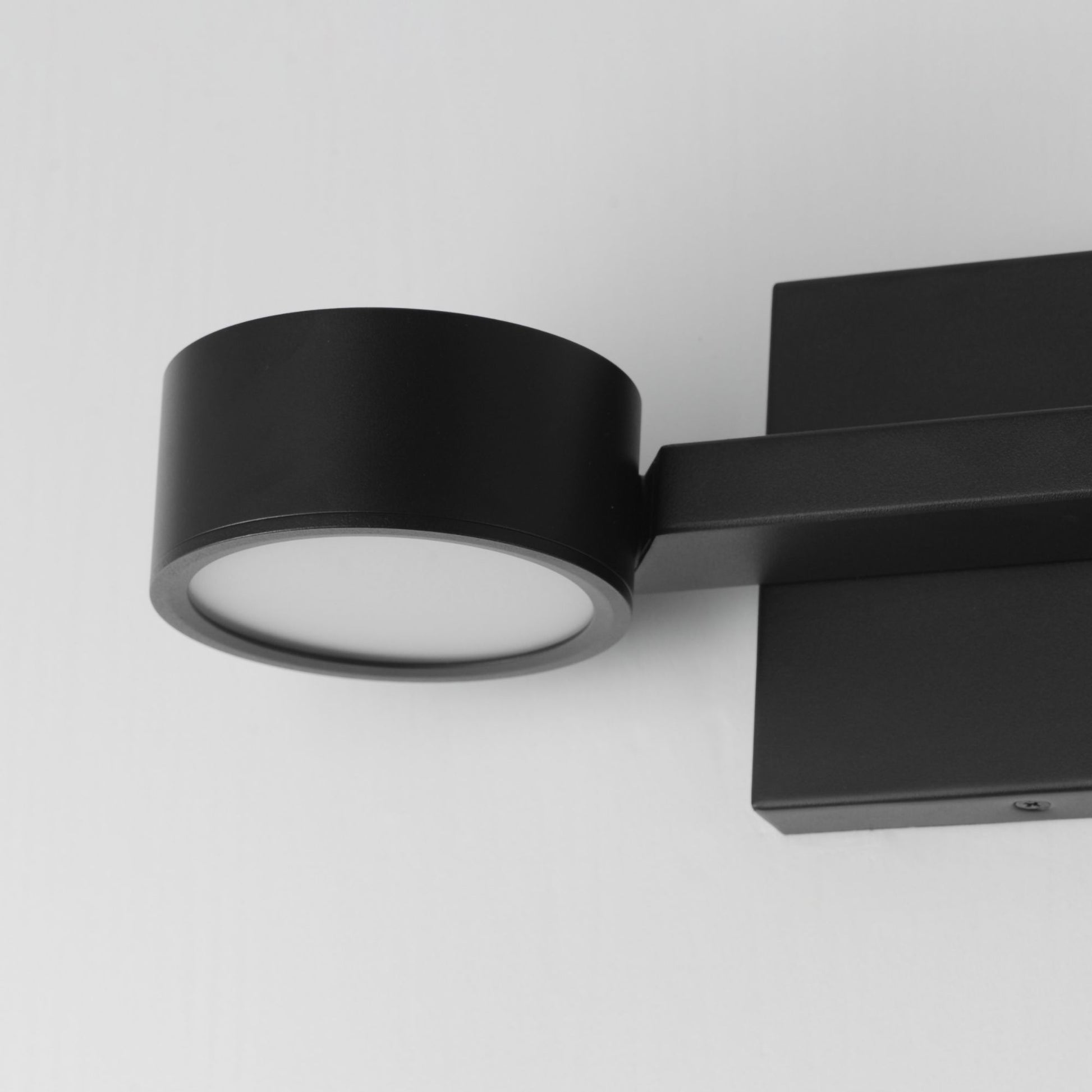 ET2 Lighting - Embrace 14" 2-Light LED Wall Sconce, Black Finish | Bees Lighting