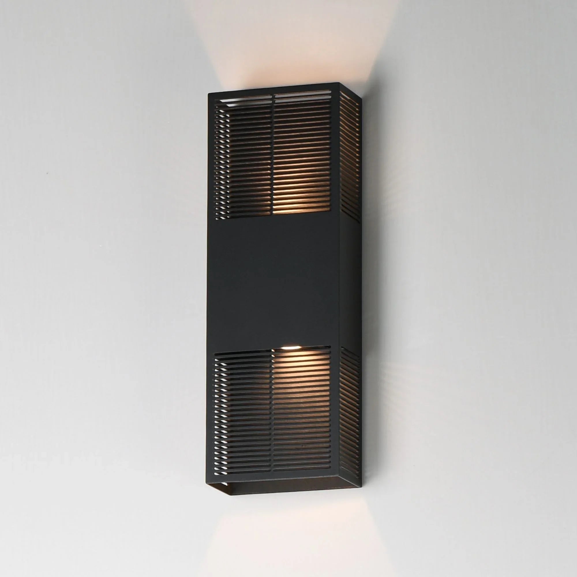 Grate 18" 2-Light LED Outdoor Wall Sconce, Black Finish