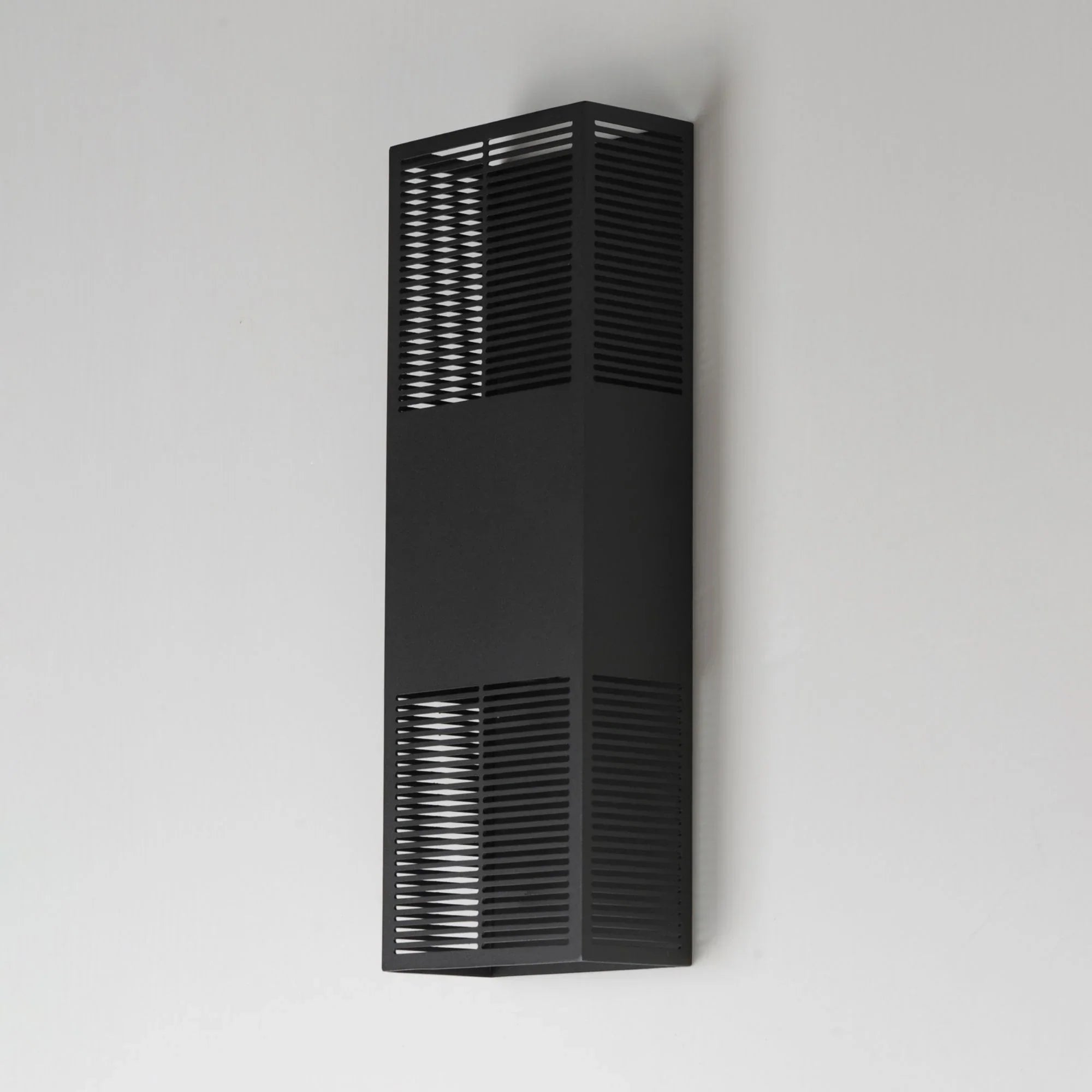 Grate 18" 2-Light LED Outdoor Wall Sconce, Black Finish