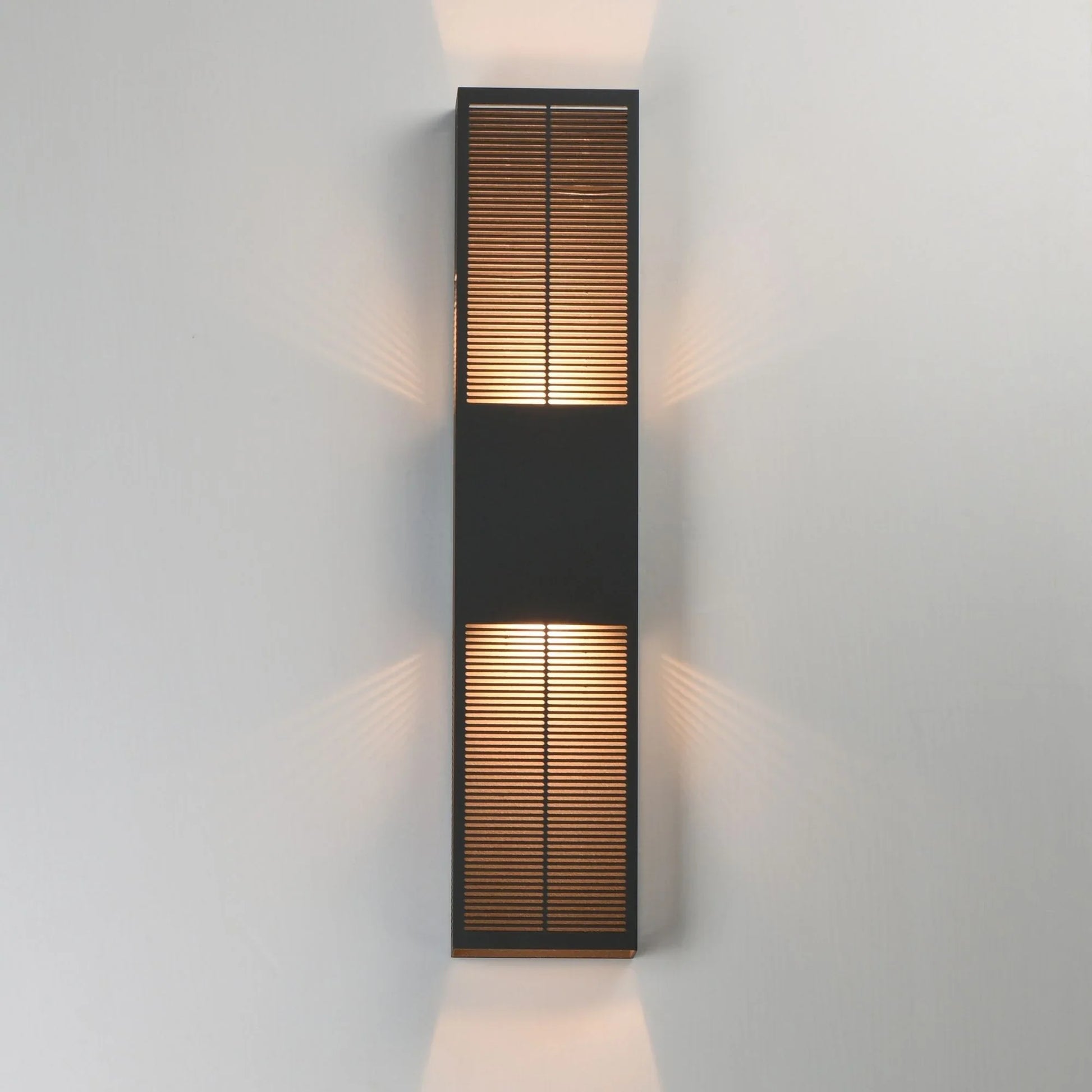 ET2 Lighting - Grate 30" 2-Light LED Outdoor Wall Sconce, Architectural Bronze Finish | Bees Lighting