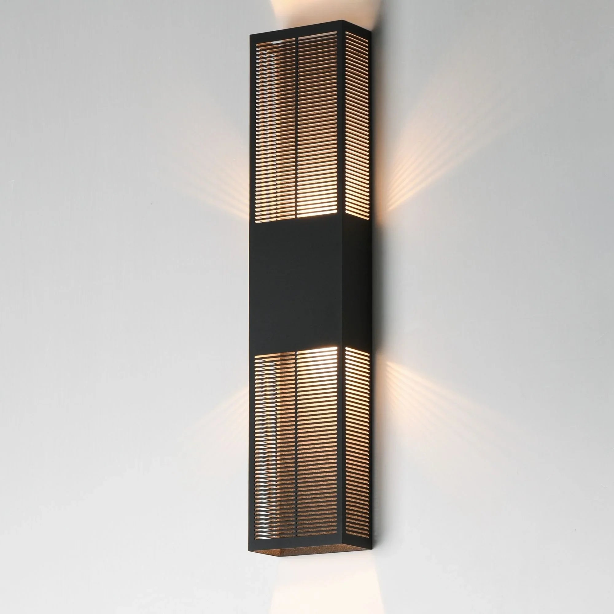 ET2 Lighting - Grate 30" 2-Light LED Outdoor Wall Sconce, Black Finish | Bees Lighting