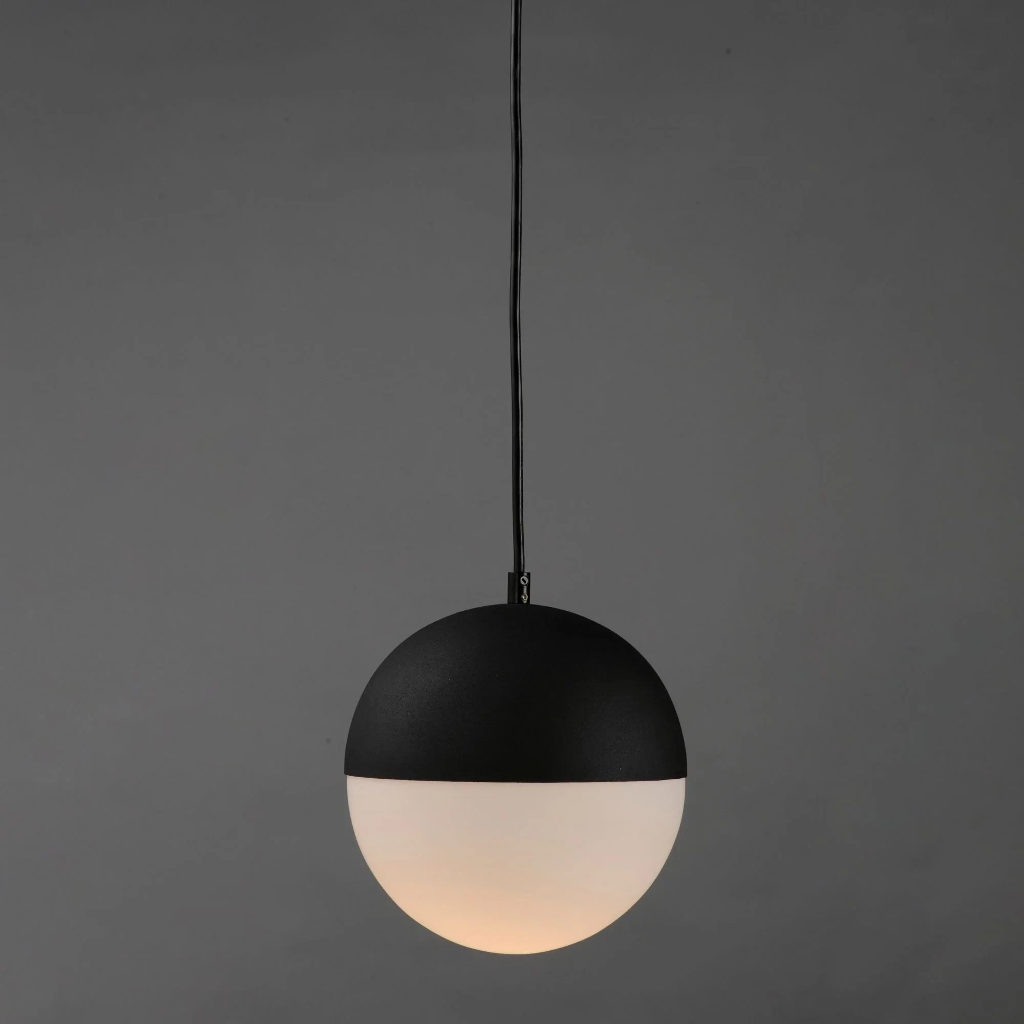 ET2 Lighting - Half Moon 9" Medium LED Pendant, Black Finish | Bees Lighting