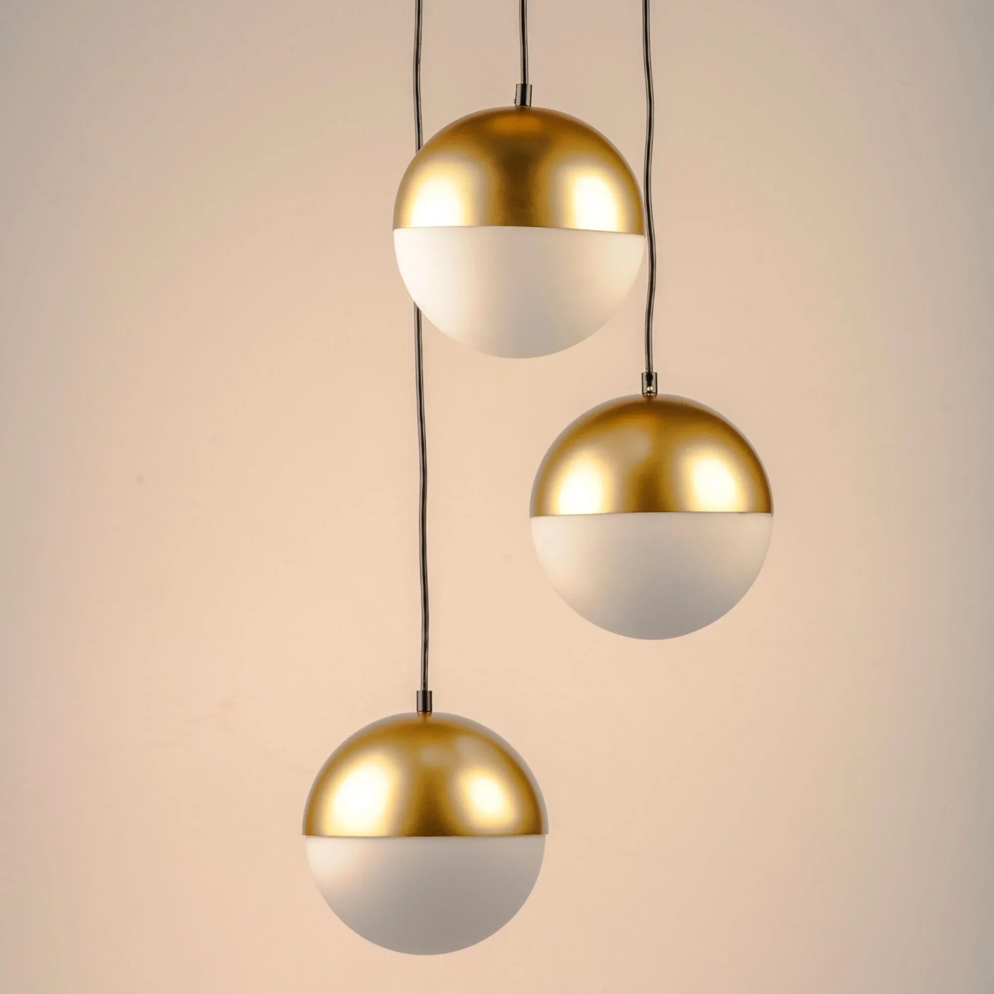 ET2 Lighting - Half Moon 17" 3-Light LED Pendant, Metallic Gold Finish | Bees Lighting