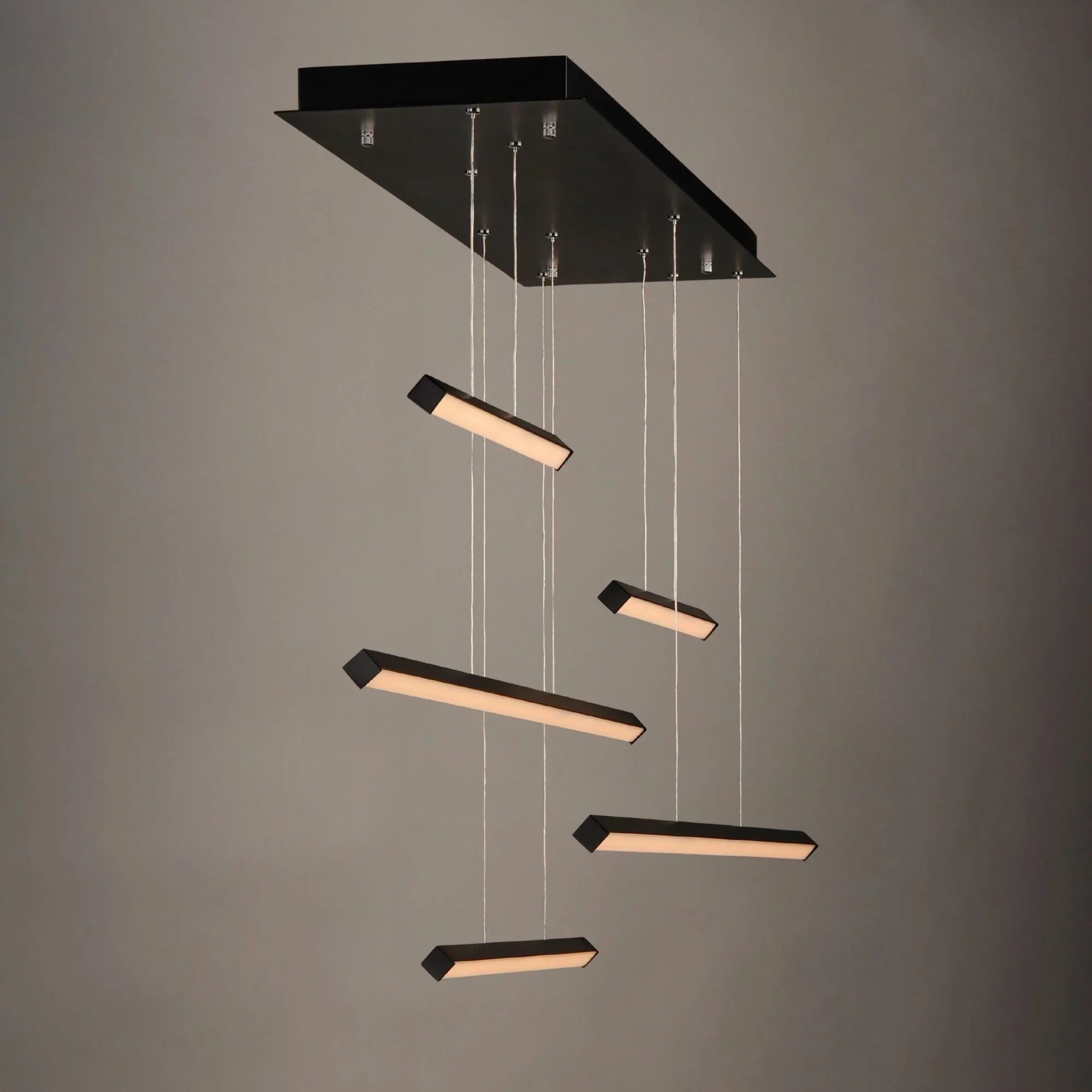 ET2 Lighting - Hover 61" 5-Light LED Linear Pendant, Black Finish | Bees Lighting