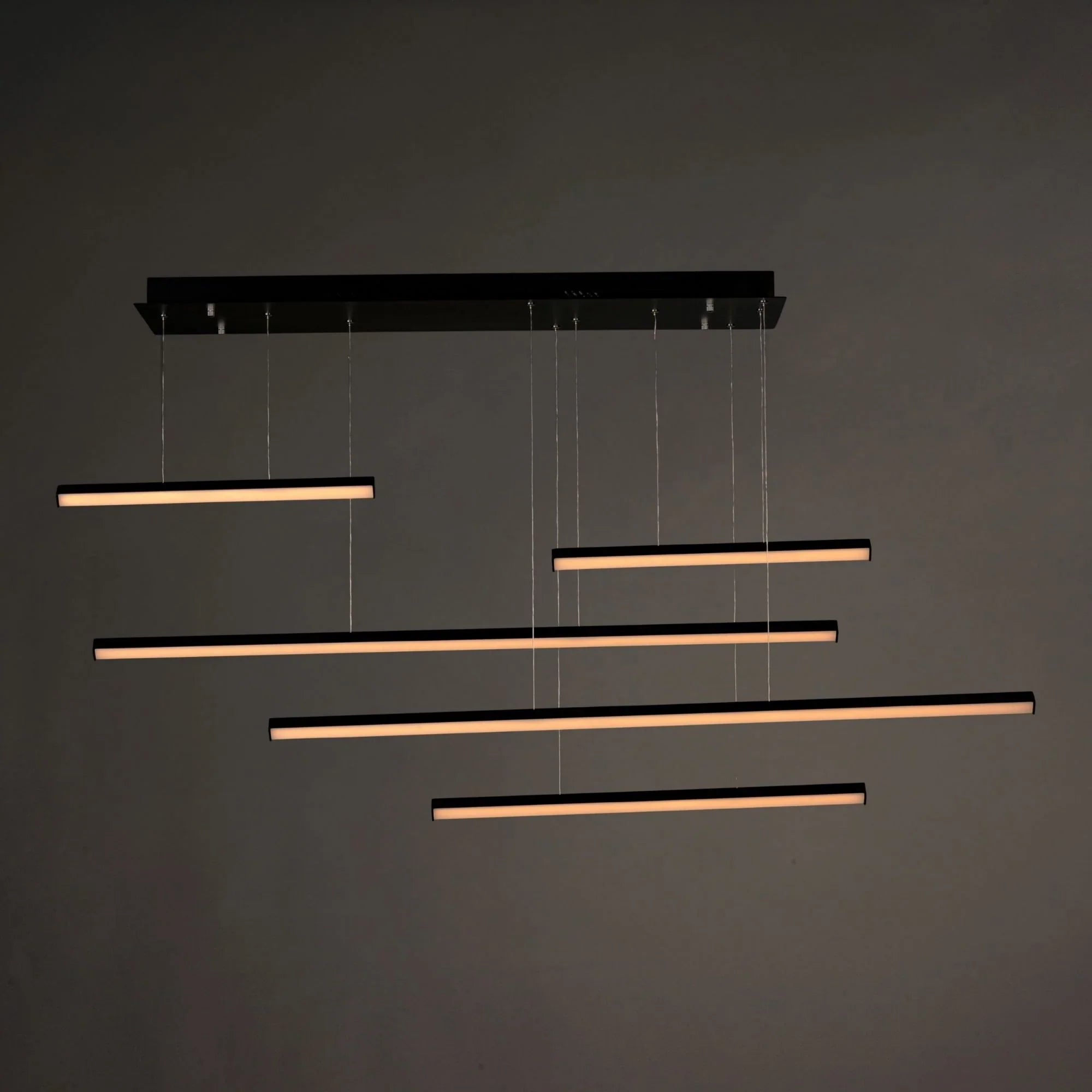 ET2 Lighting - Hover 61" 5-Light LED Linear Pendant, Black Finish | Bees Lighting