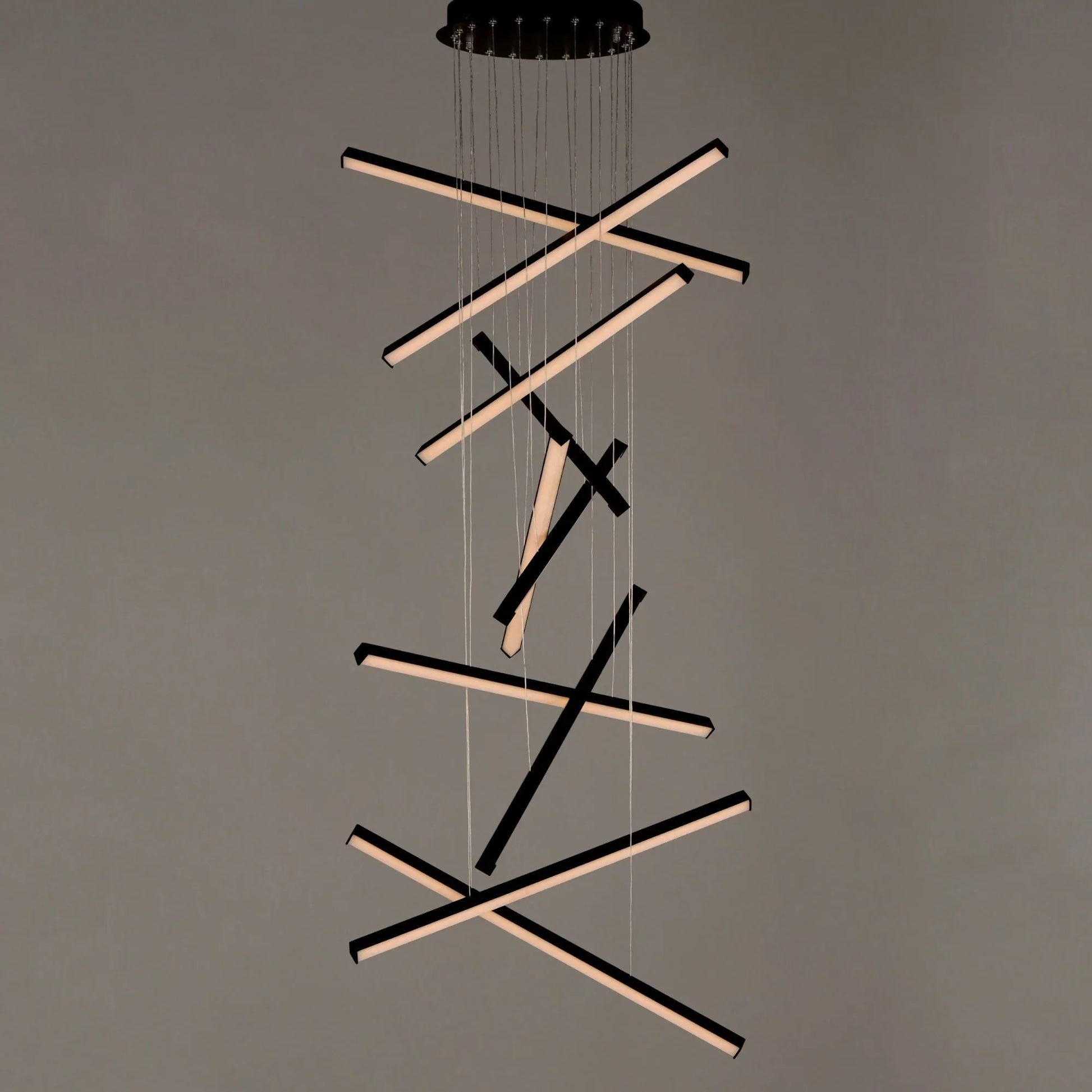 ET2 Lighting - Hover 28" 10-Light LED Pendant, Black Finish | Bees Lighting