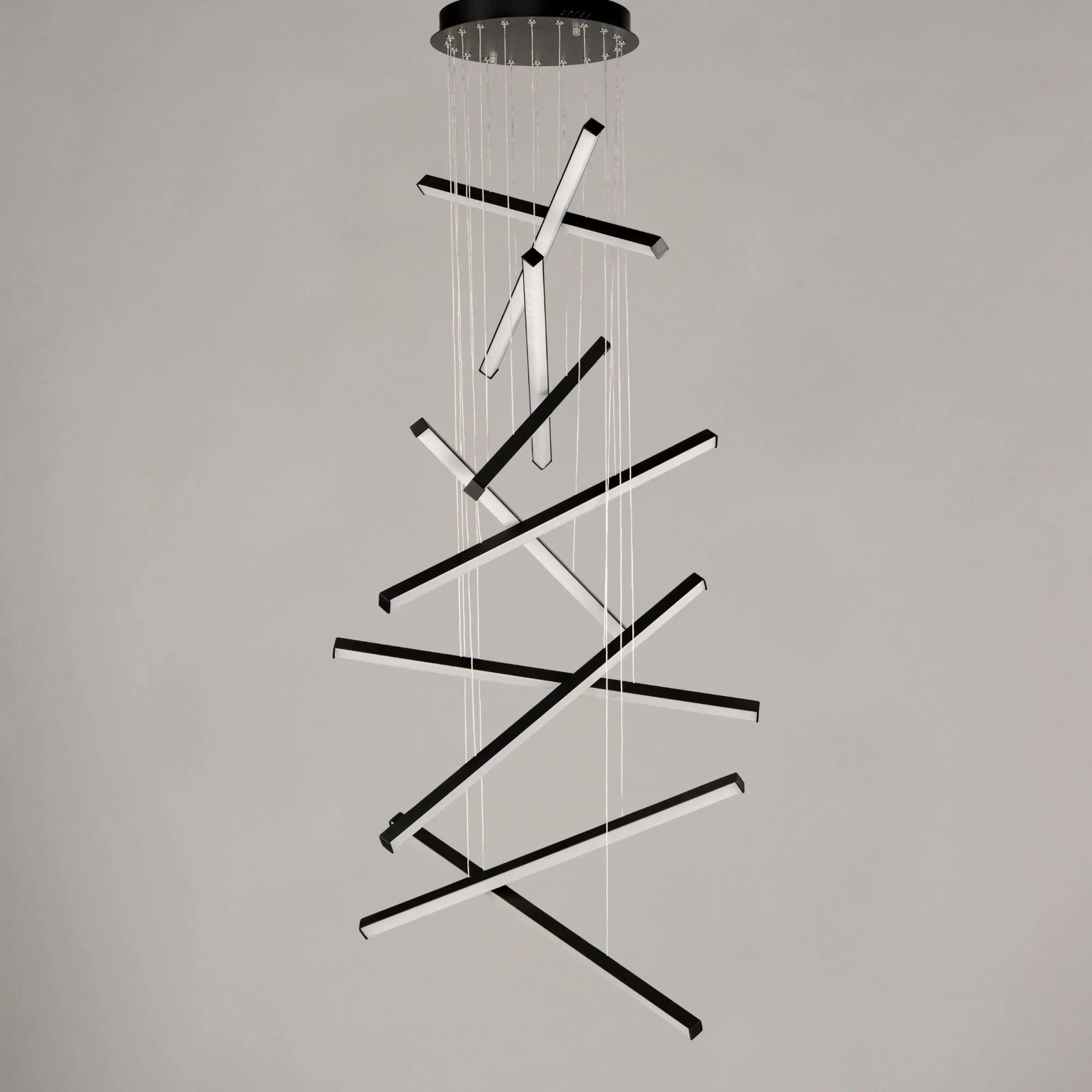 ET2 Lighting - Hover 28" 10-Light LED Pendant, Black Finish | Bees Lighting