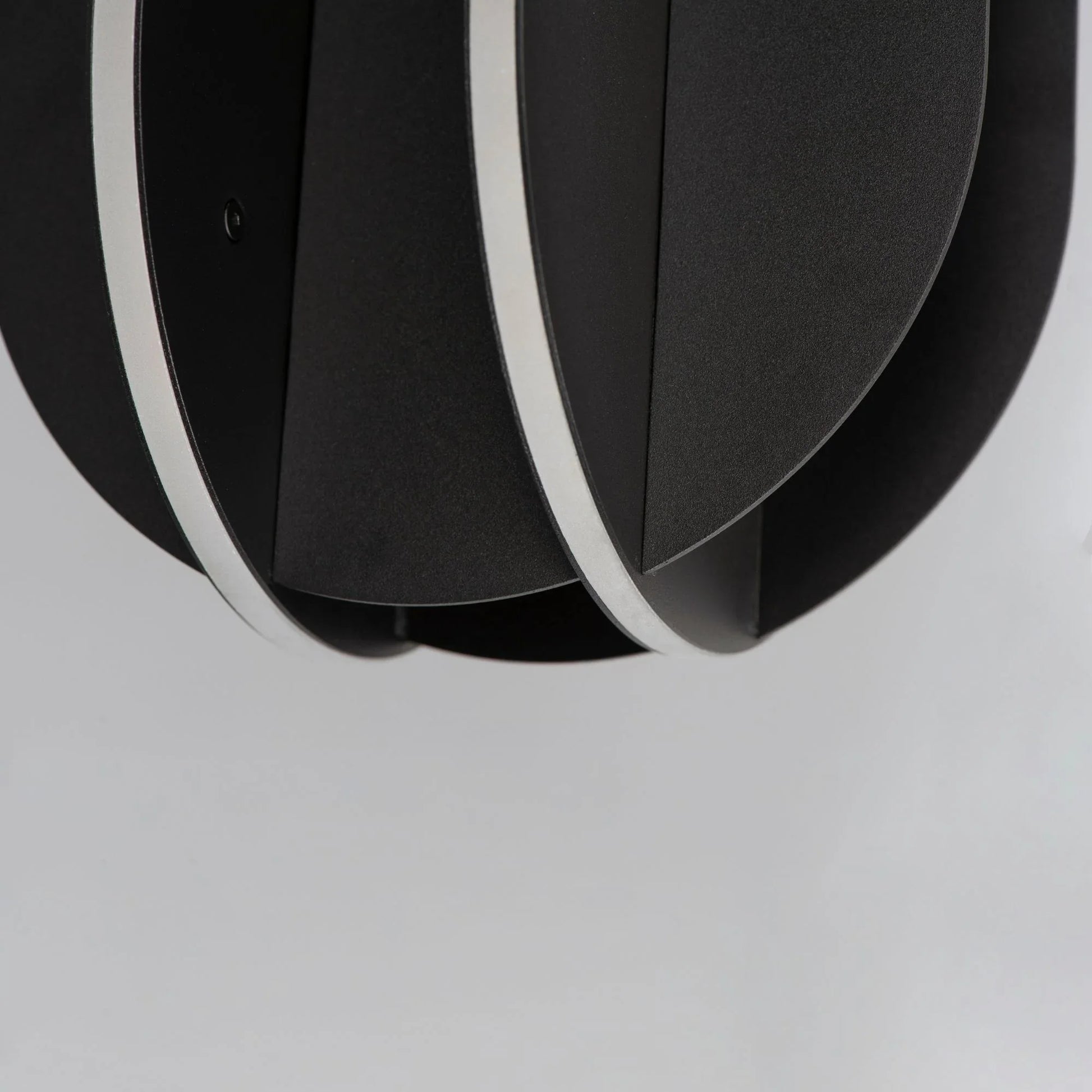 ET2 Lighting - Interval 12" LED Small Ellipse Pendant, Black Finish | Bees Lighting