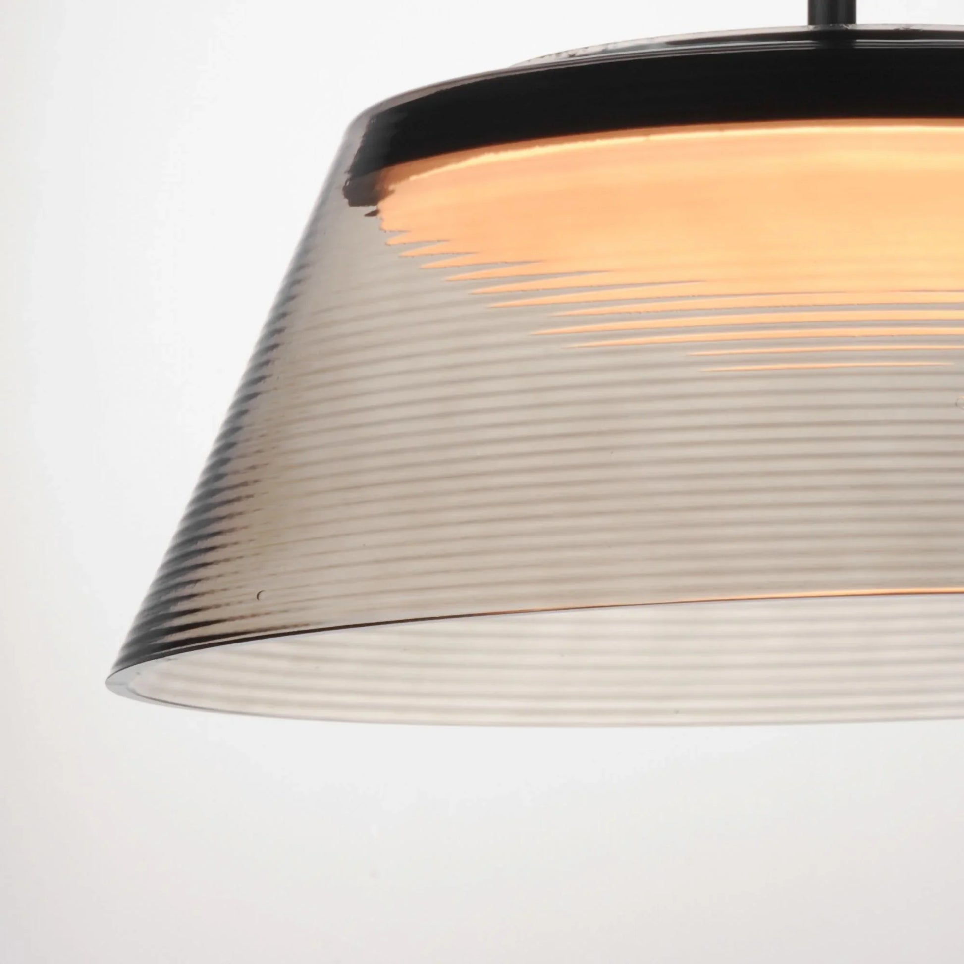 ET2 Lighting - Jensen 18" LED Pendant, Black Finish with Smoke Glass | Bees Lighting