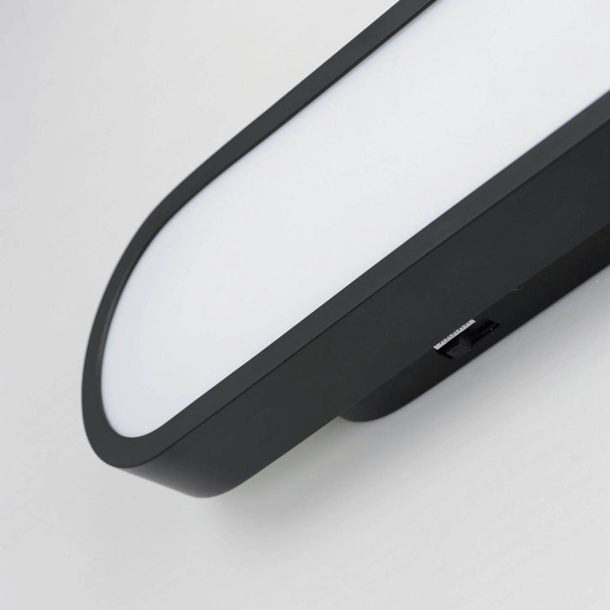 ET2 Lighting - Latitude 24" LED Bath Vanity, Black Finish | Bees Lighting