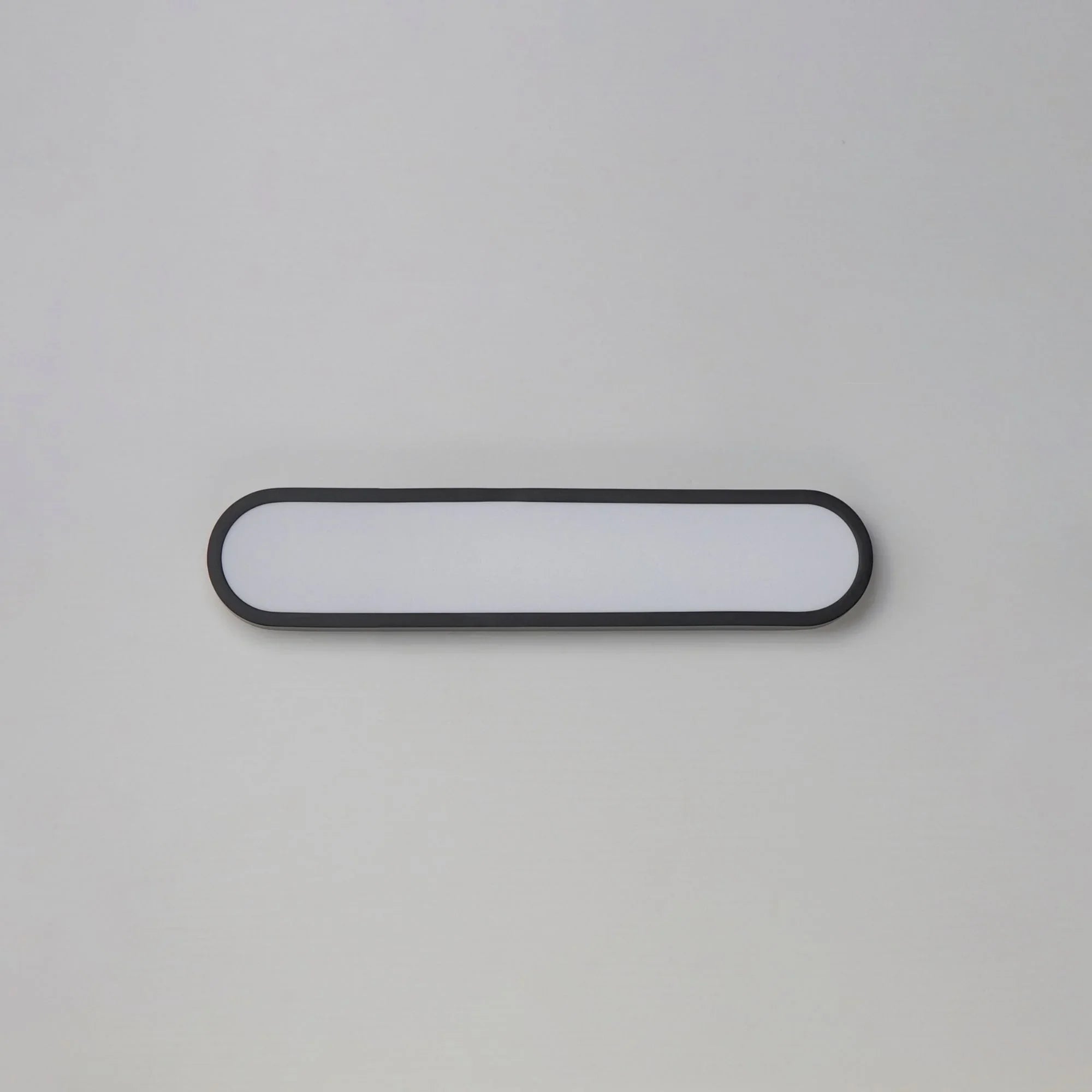 ET2 Lighting - Latitude 24" LED Bath Vanity, Black Finish | Bees Lighting