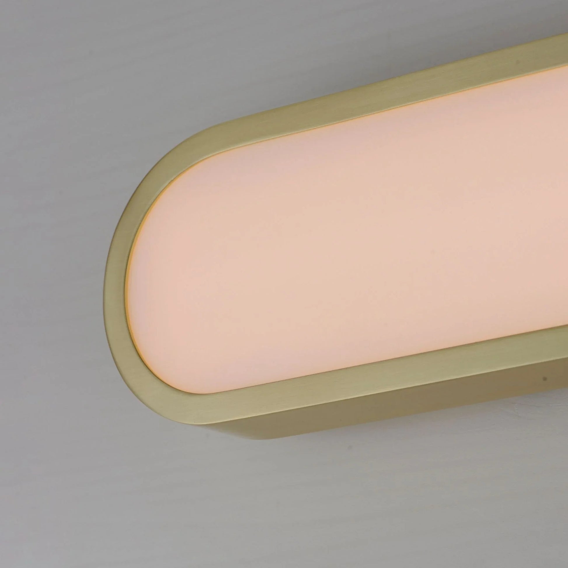 ET2 Lighting - Latitude 24" LED Bath Vanity, Gold Finish | Bees Lighting