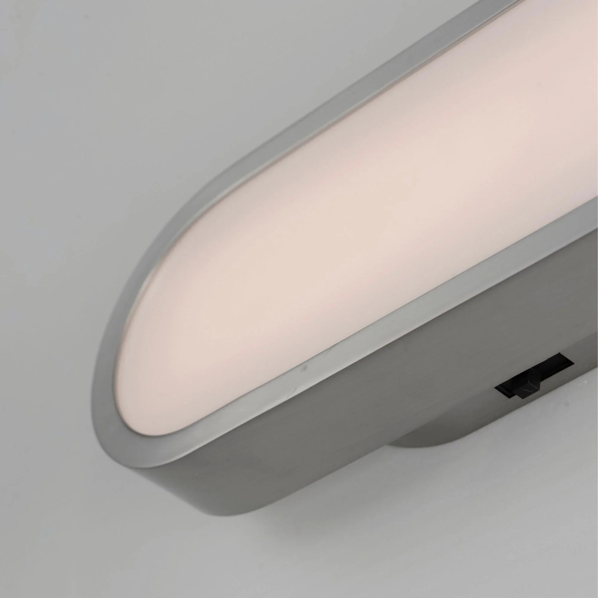 ET2 Lighting - Latitude 48" LED Bath Vanity, Satin Nickel Finish | Bees Lighting