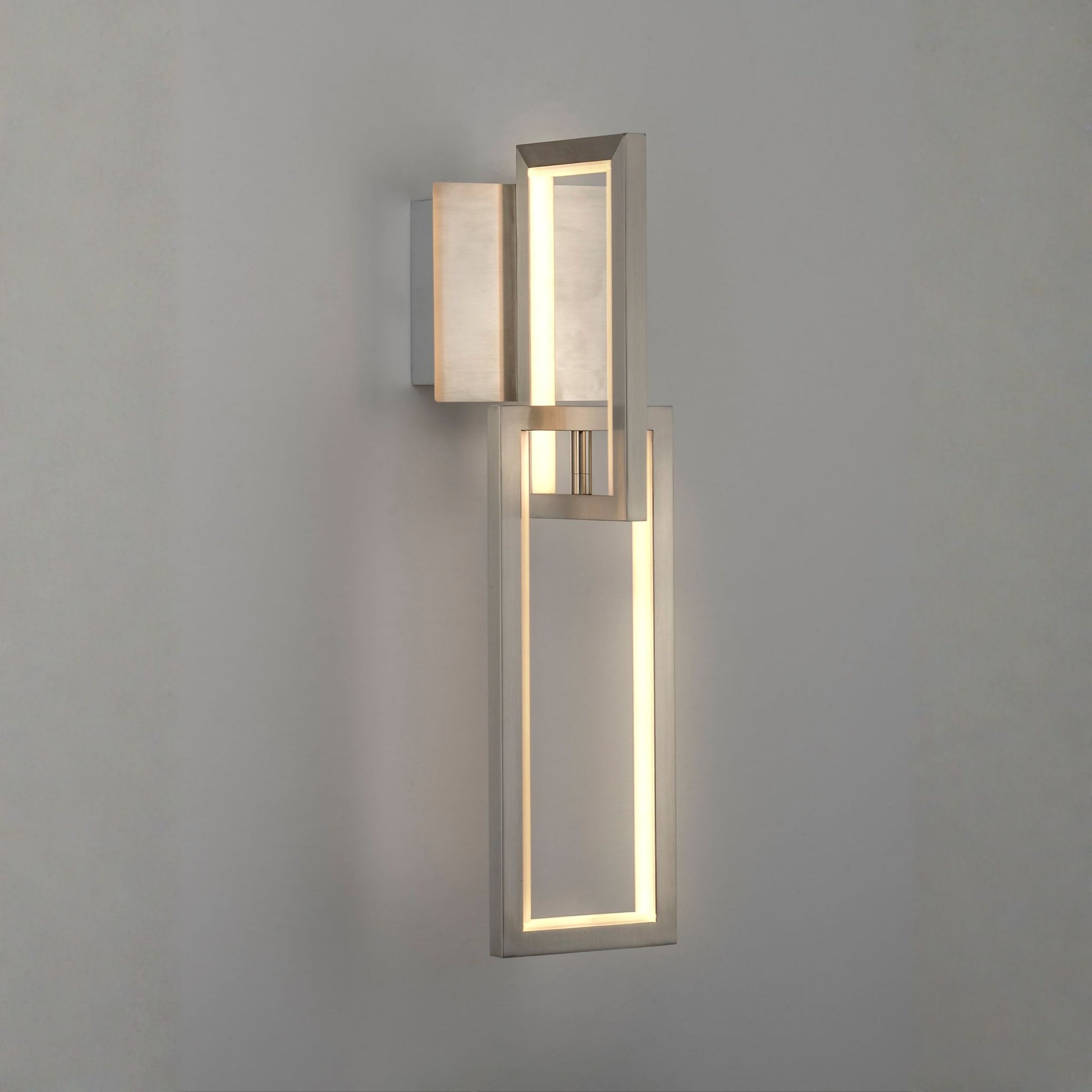 ET2 Lighting - Link 20" LED Wall Sconce, Satin Nickel Finish | Bees Lighting
