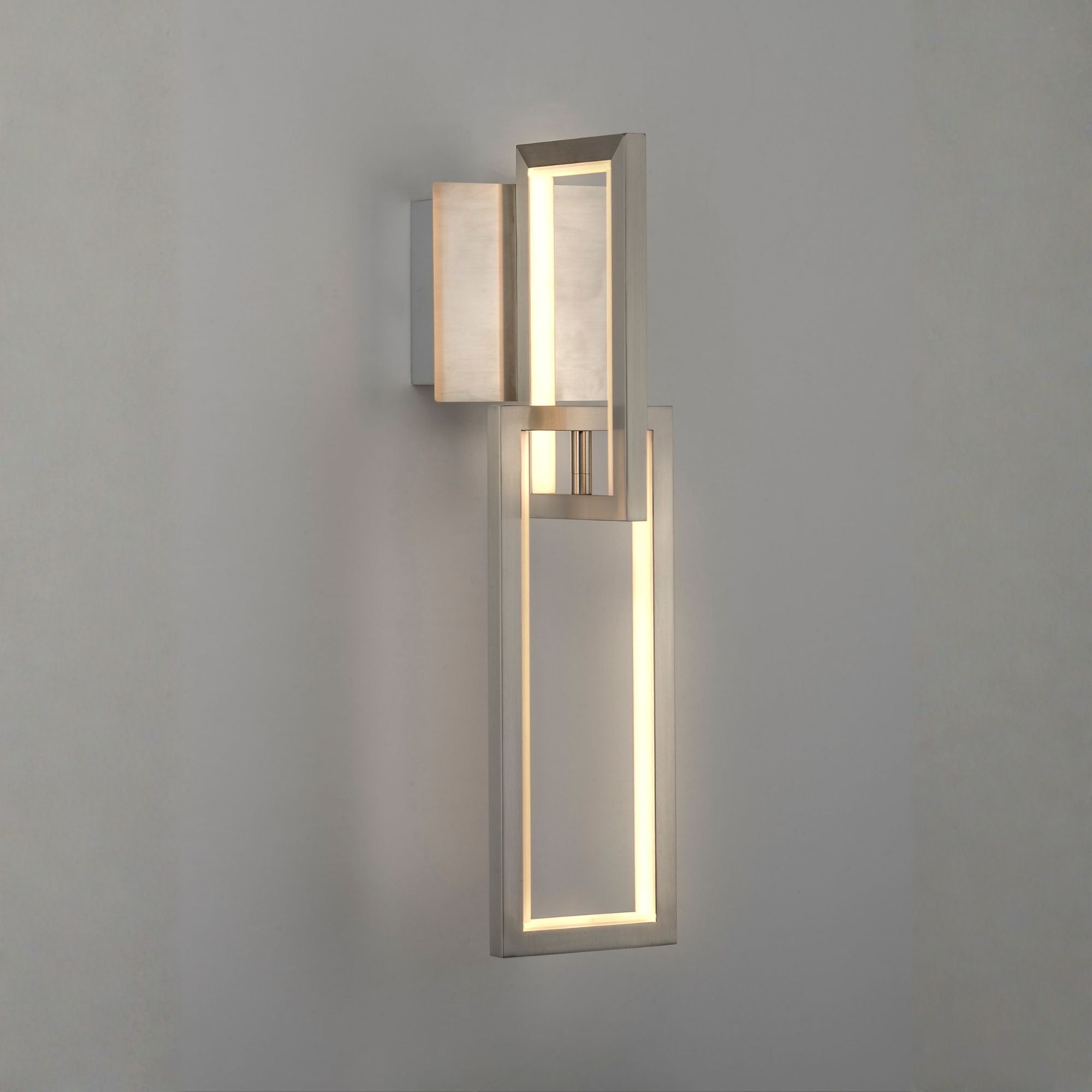 ET2 Lighting - Link 20" LED Wall Sconce, Satin Nickel Finish | Bees Lighting