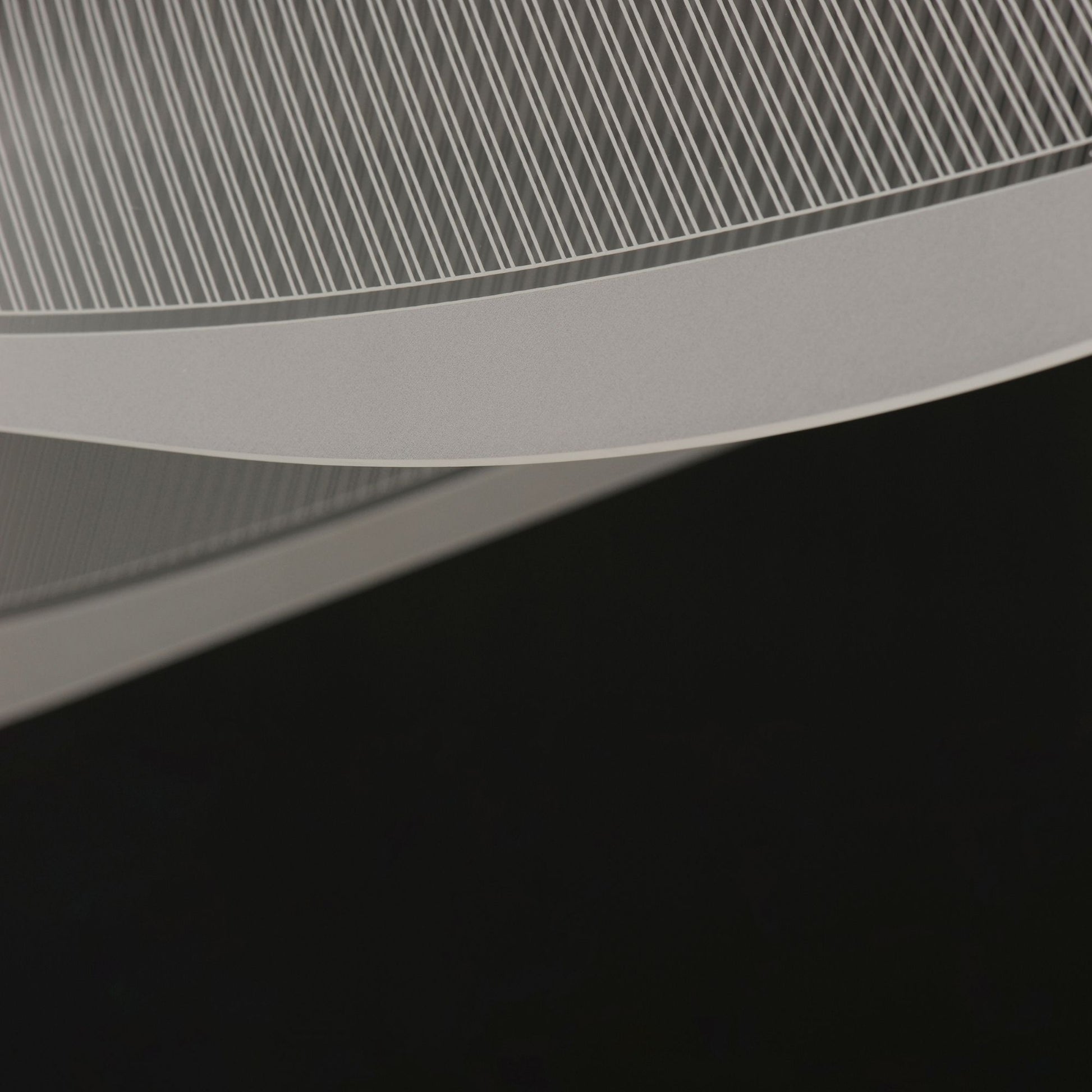 ET2 Lighting - Manta 47" LED Linear Pendant, Black Finish | Bees Lighting